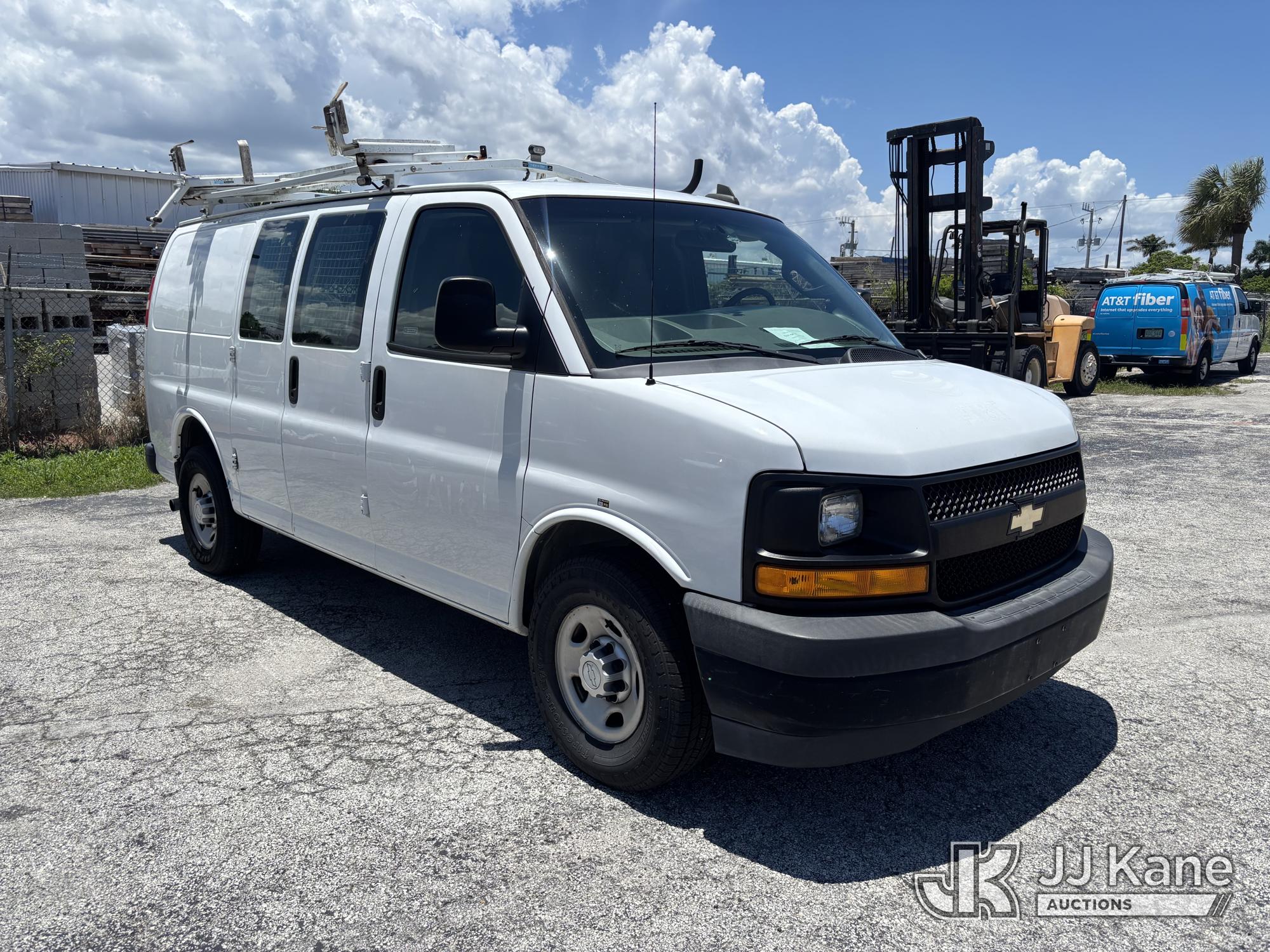 2017 Chevrolet Express G2500