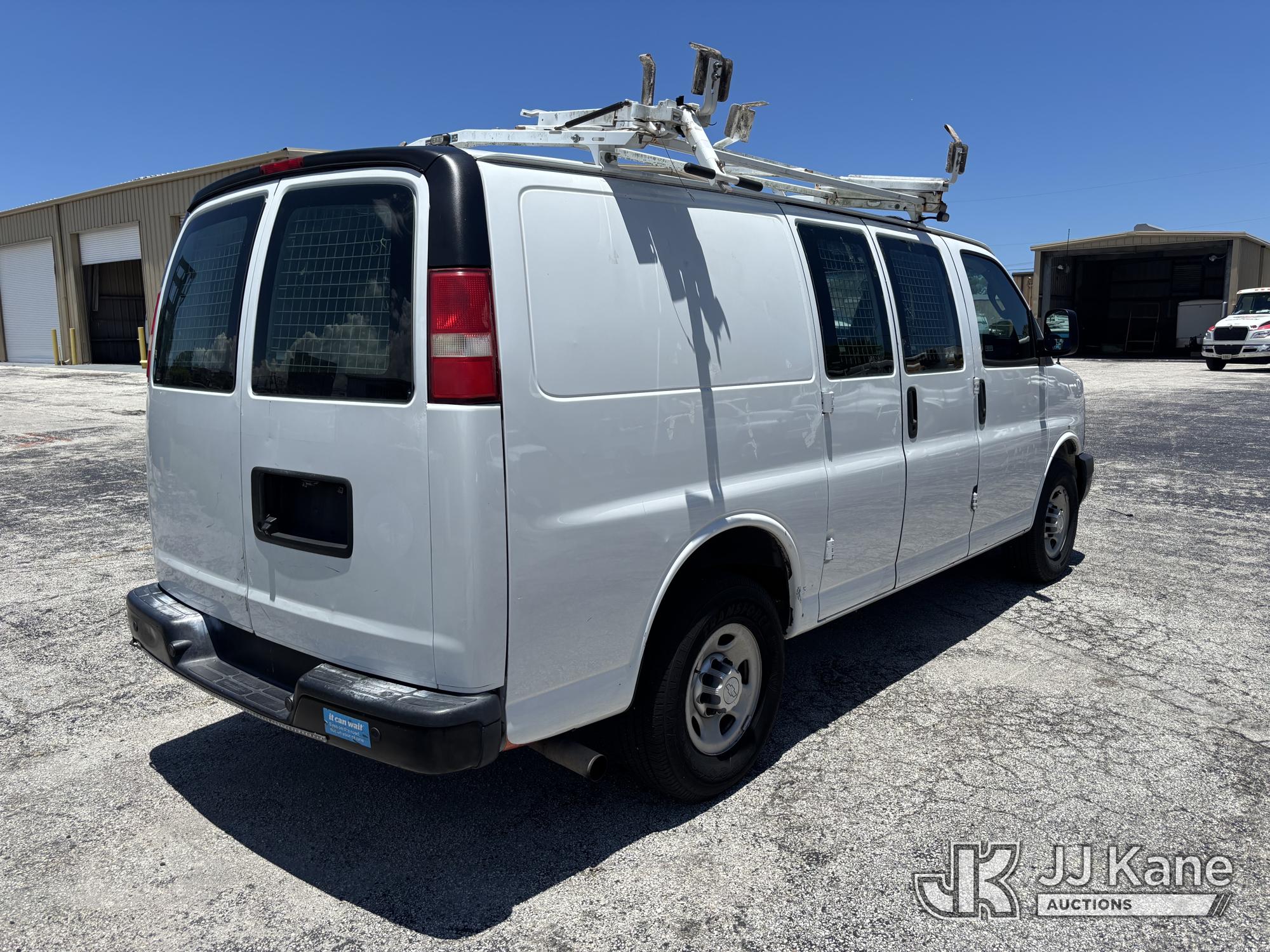 2017 Chevrolet Express G2500