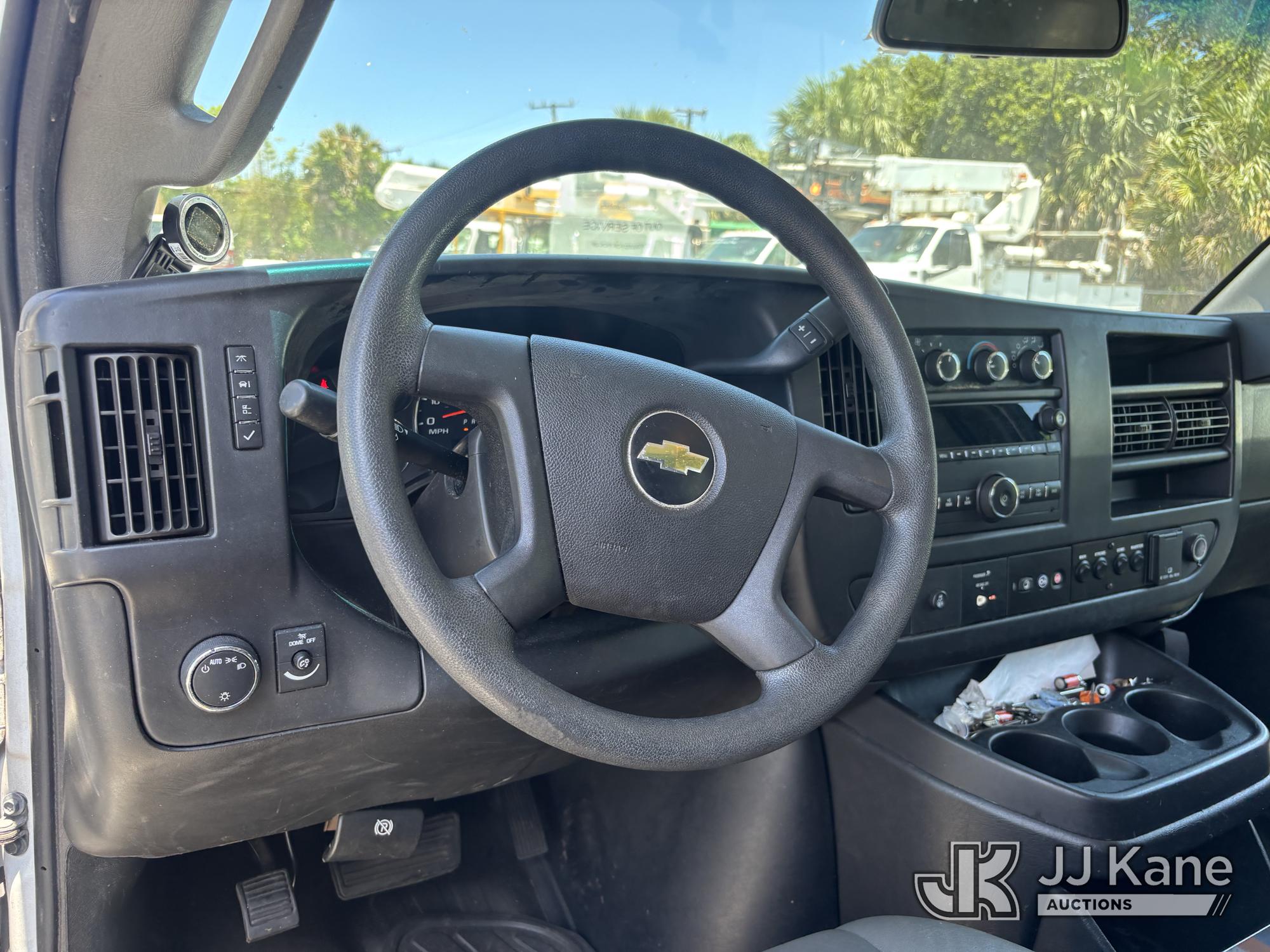 2017 Chevrolet Express G2500