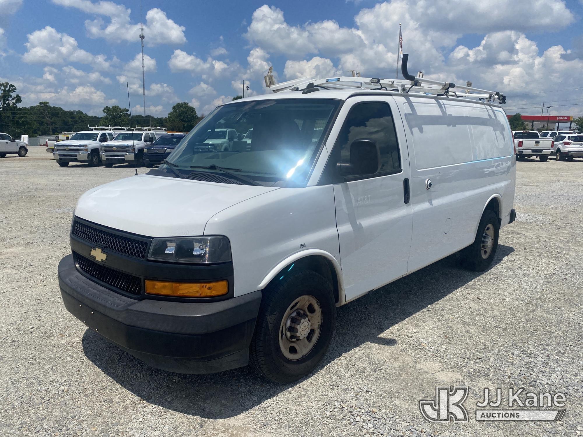 Photo of a 2018 Chevrolet Express G2500