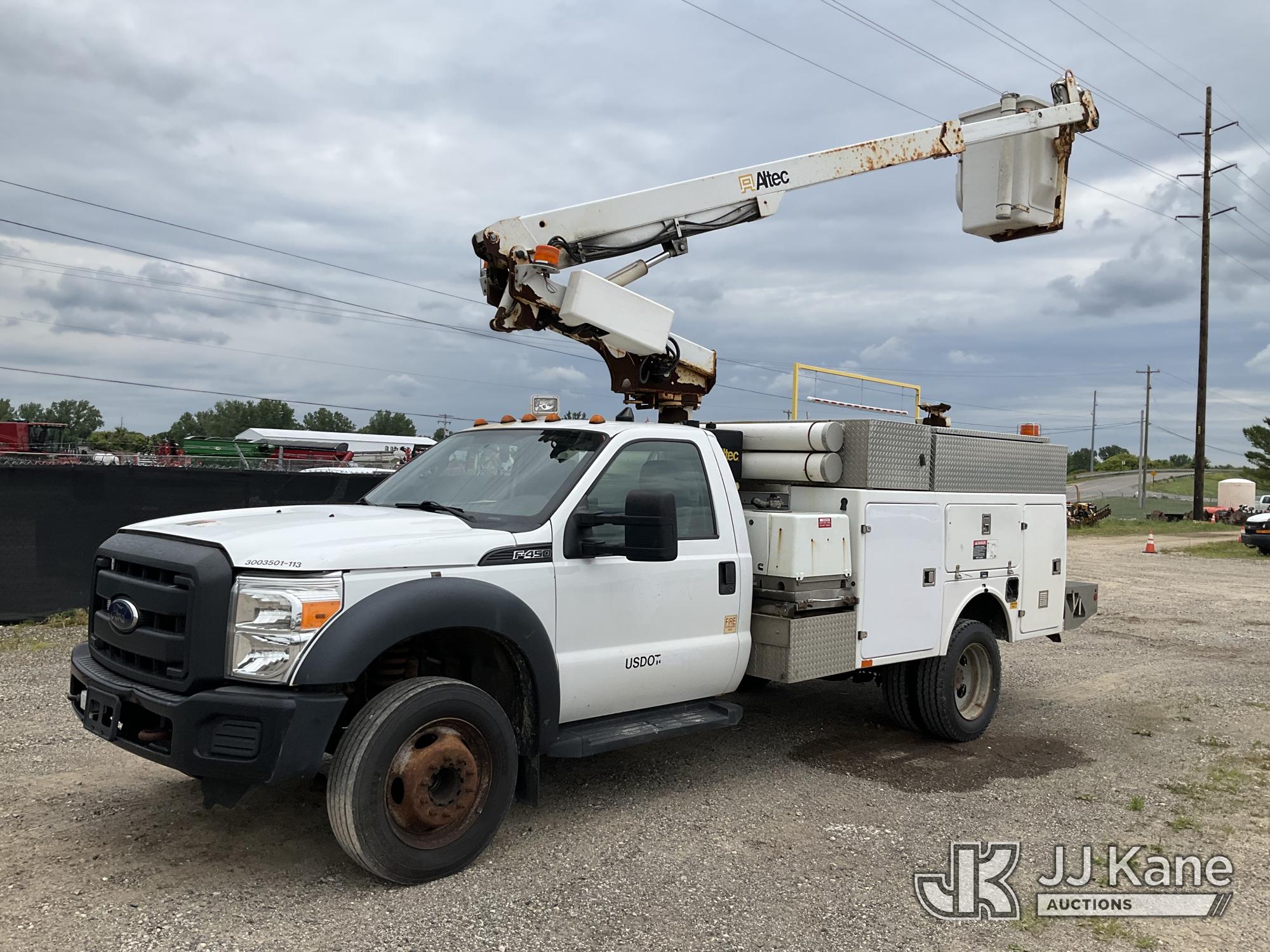 Photo of a 2013 Ford F-450 SD