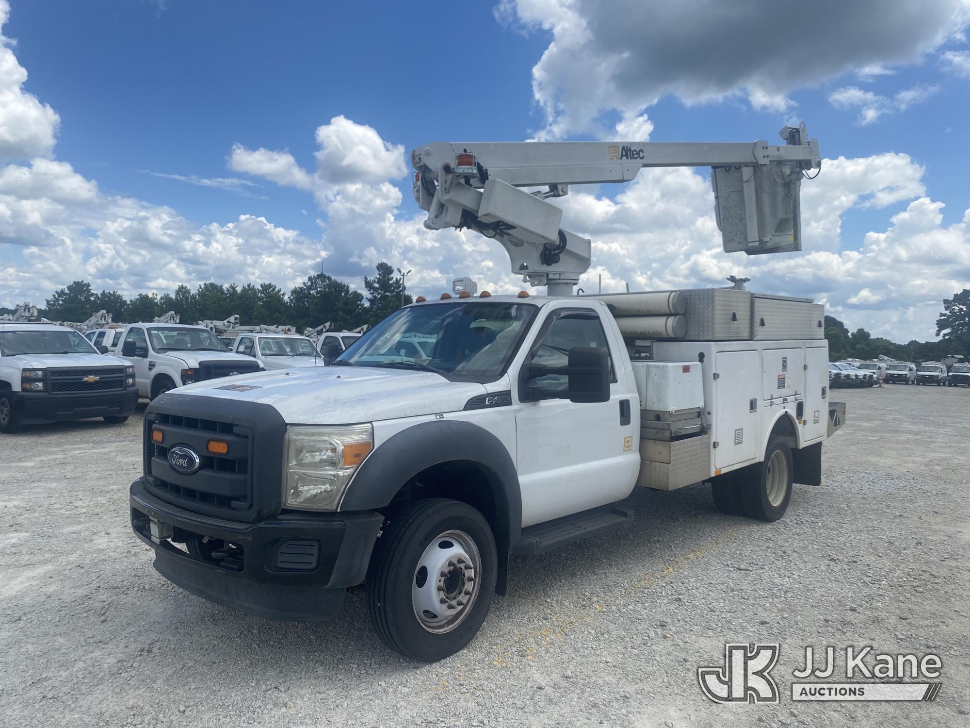 Photo of a 2015 Ford F-450 SD
