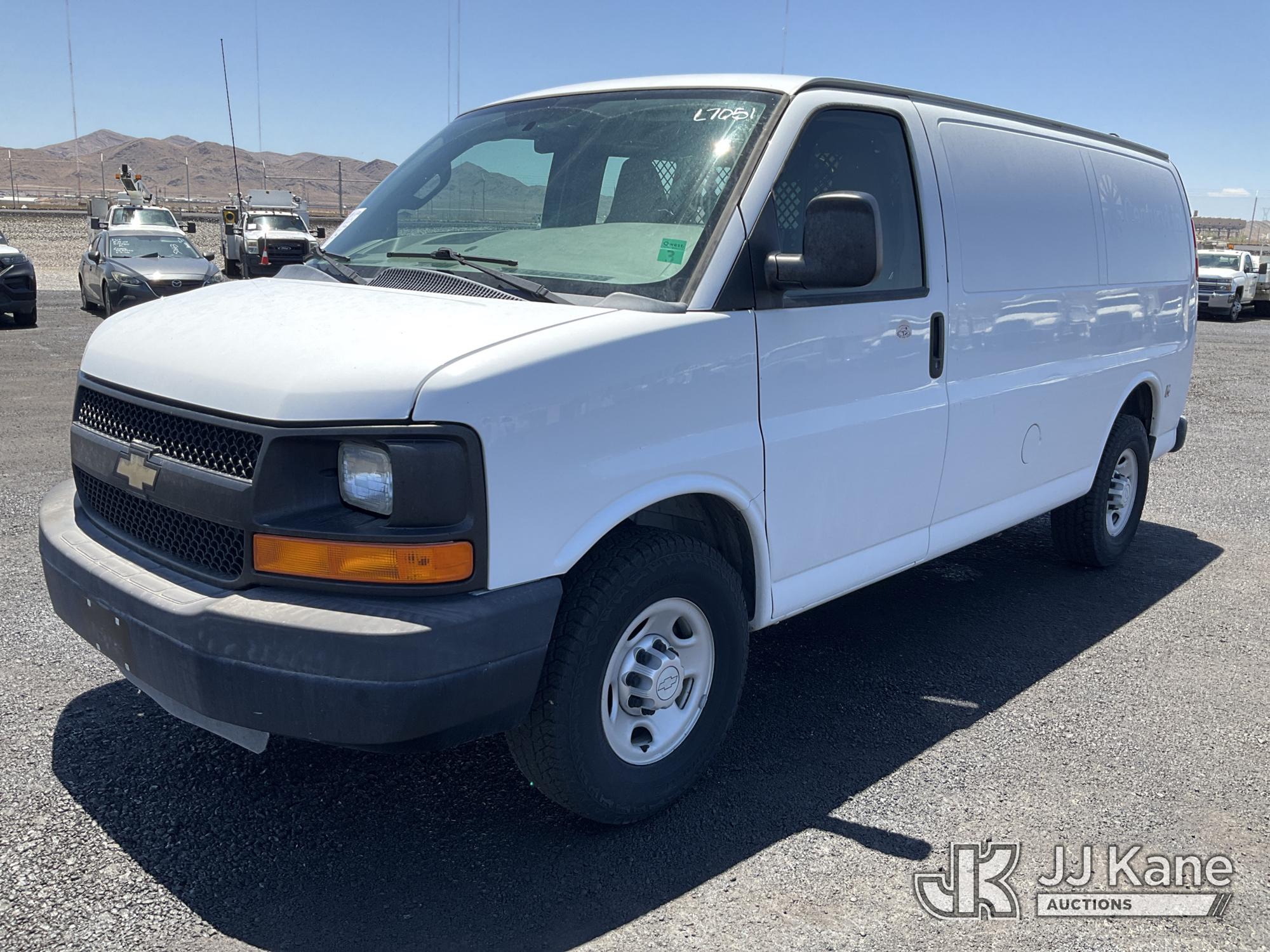 Photo of a 2016 Chevrolet Express G2500