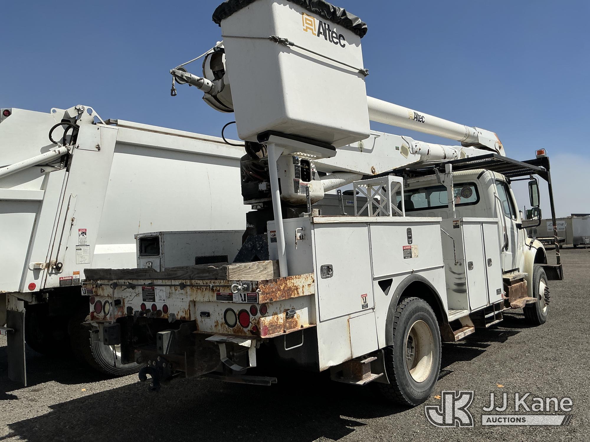 2013 Freightliner M2 106