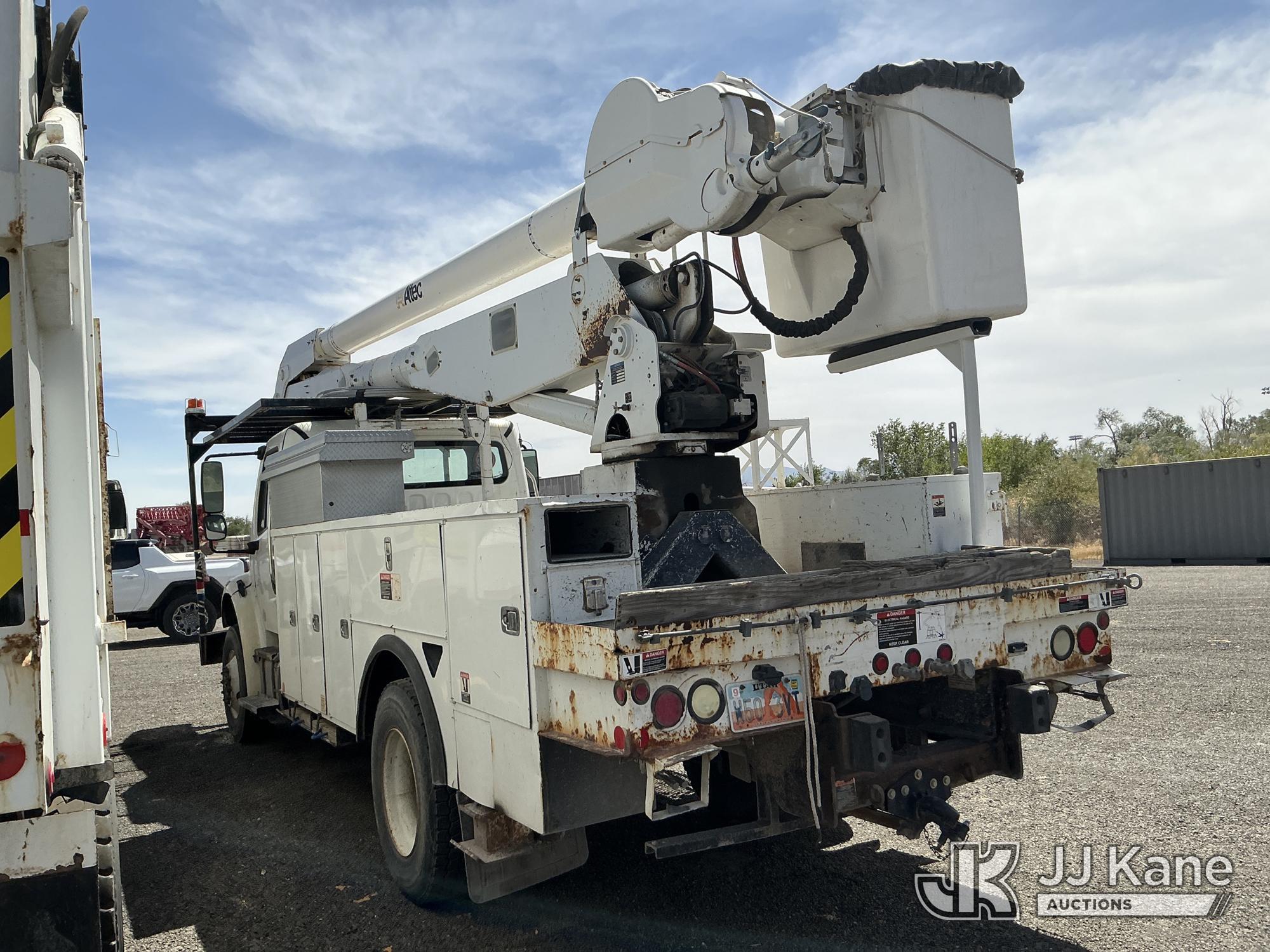 2013 Freightliner M2 106