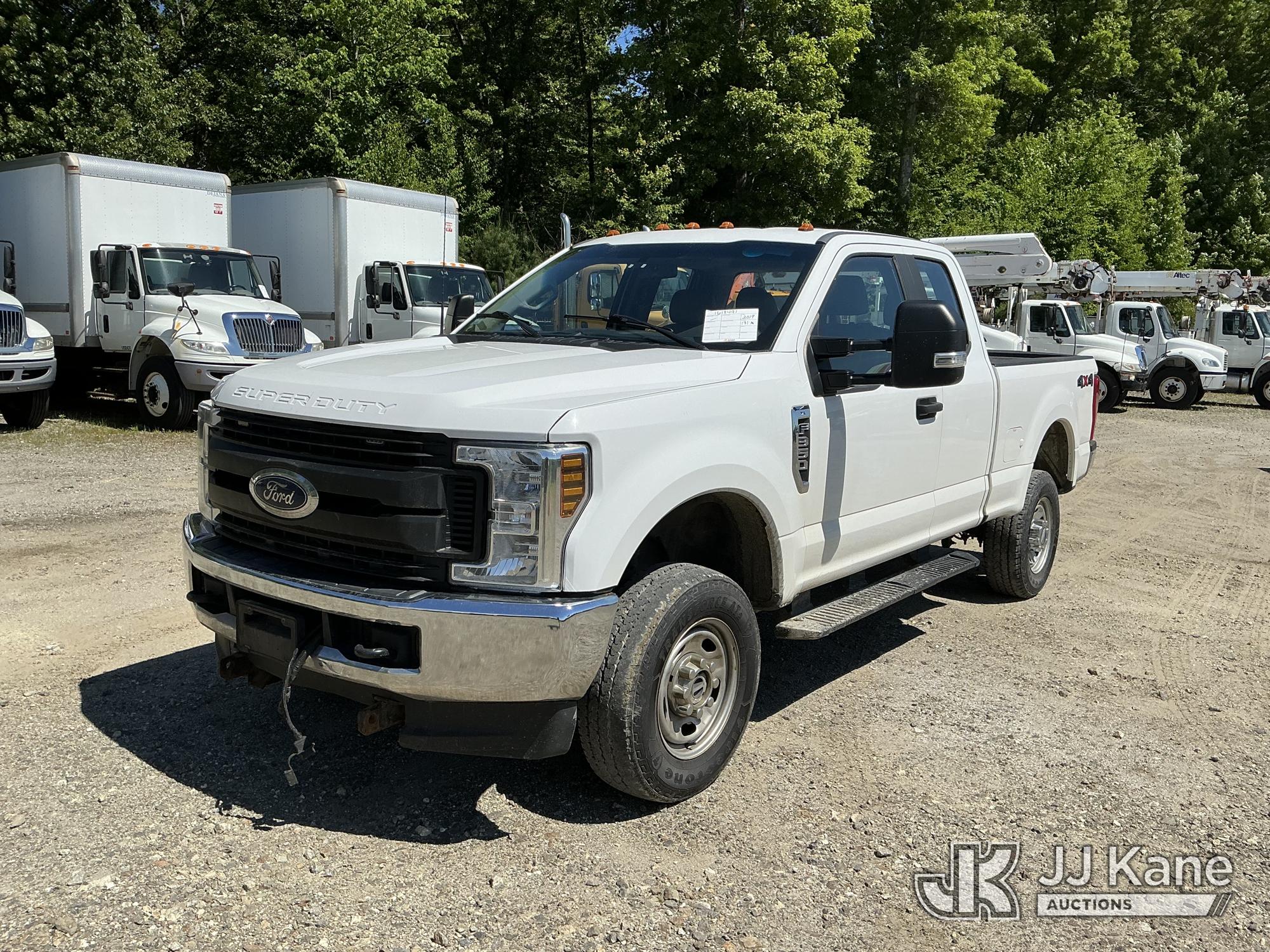 Photo of a 2019 Ford F-350