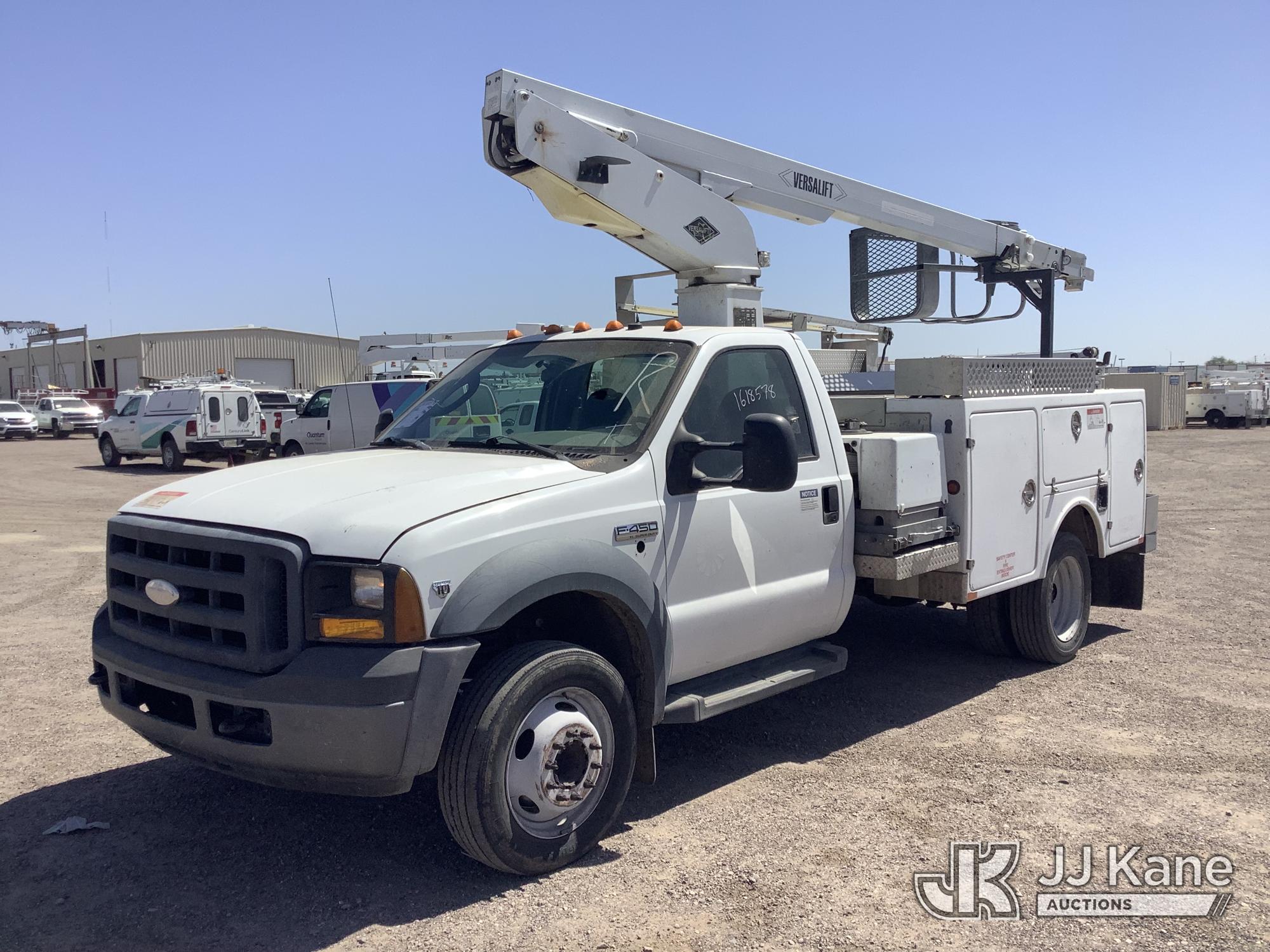 Versalift TEL29N02, Telescopic Non-Insulated Bucket Truck mounted behind cab on 2006 Ford F-450 SD Enclosed Service Truck