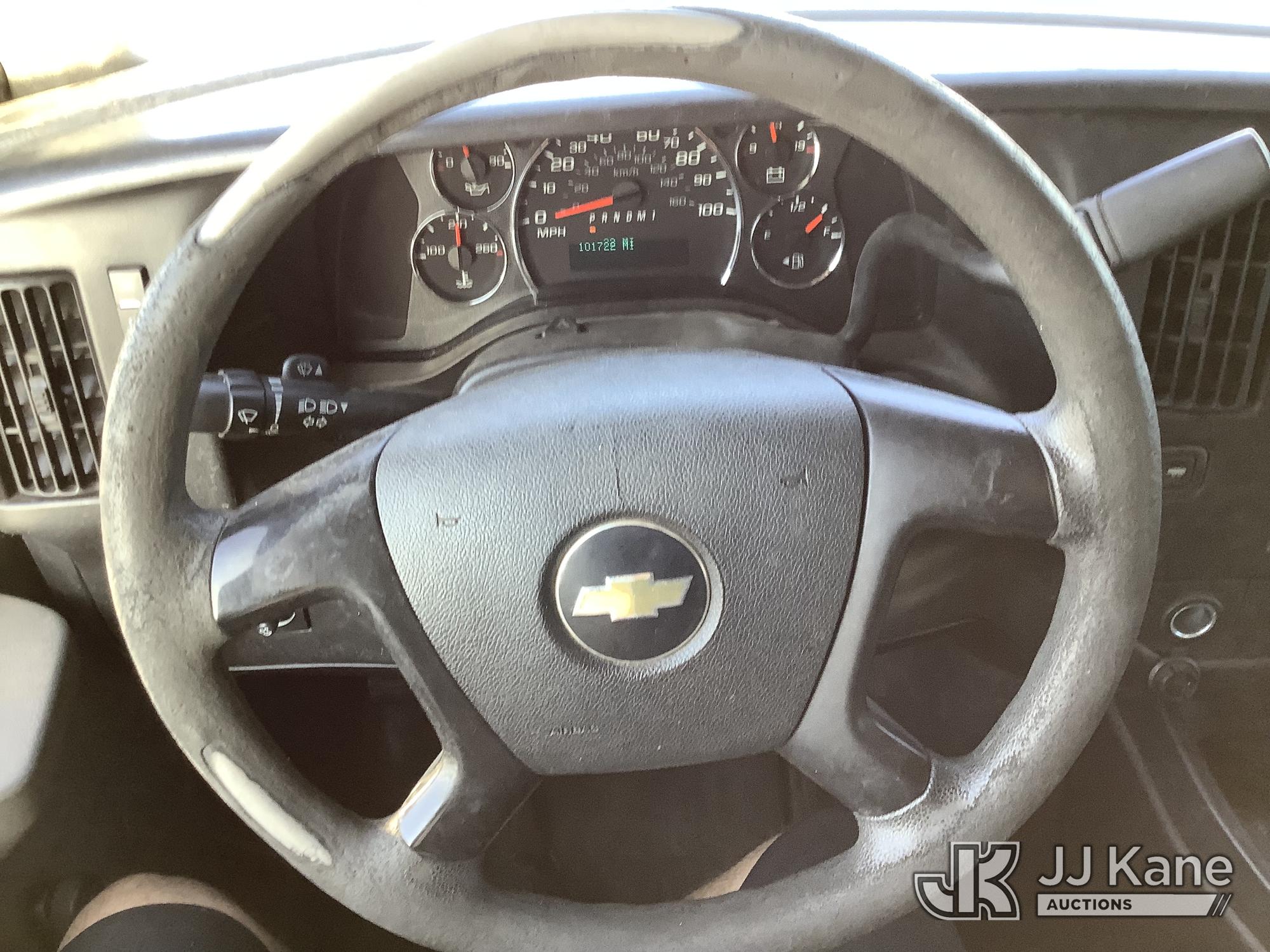 2013 Chevrolet EXPRESS 2500