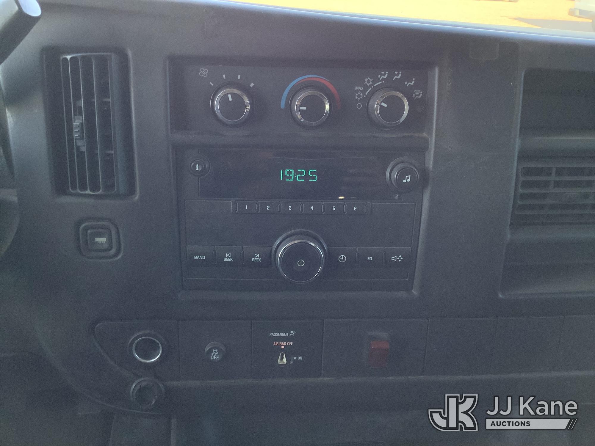 2013 Chevrolet EXPRESS 2500