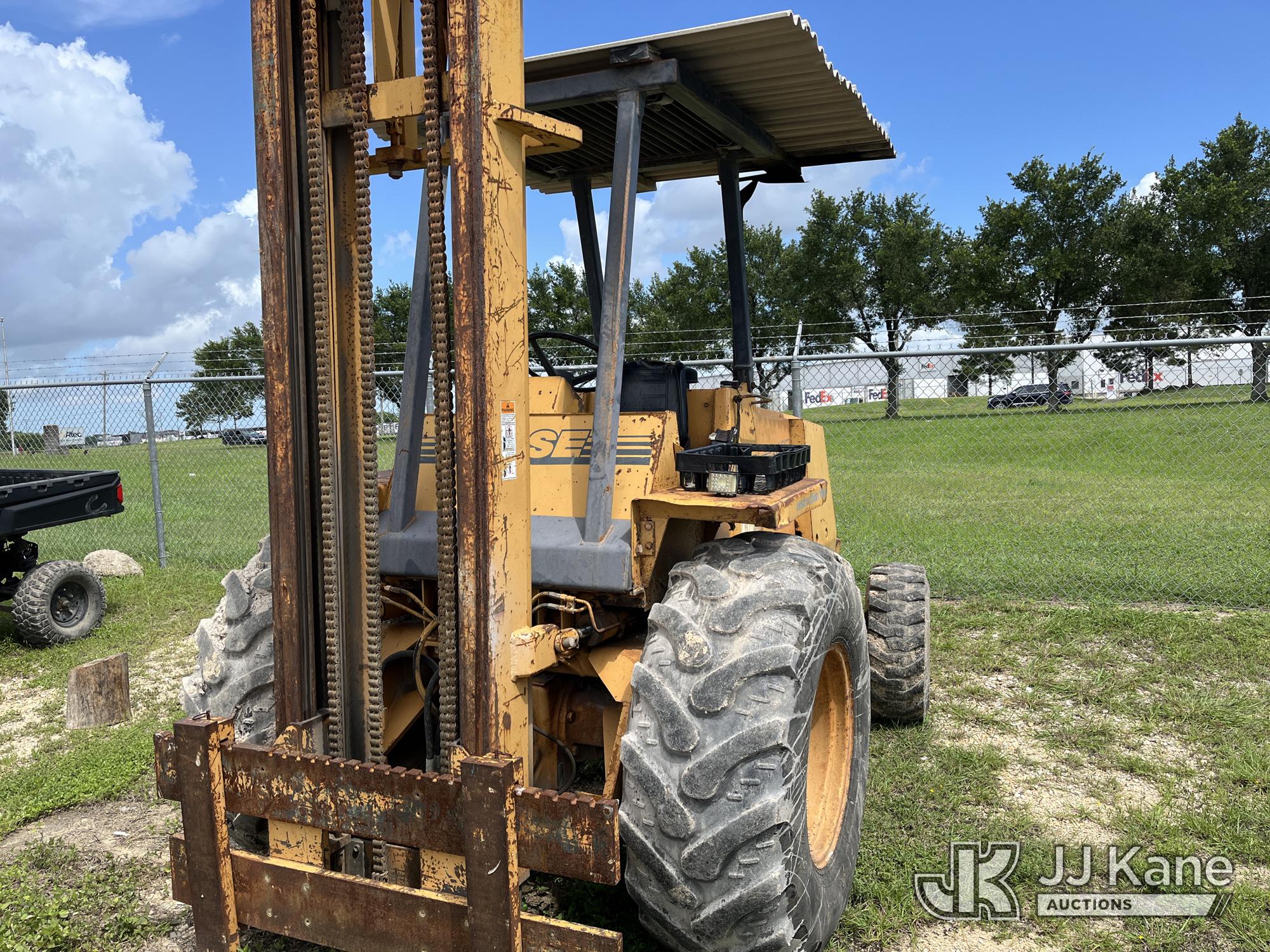 Photo of a 1997 Case 586E