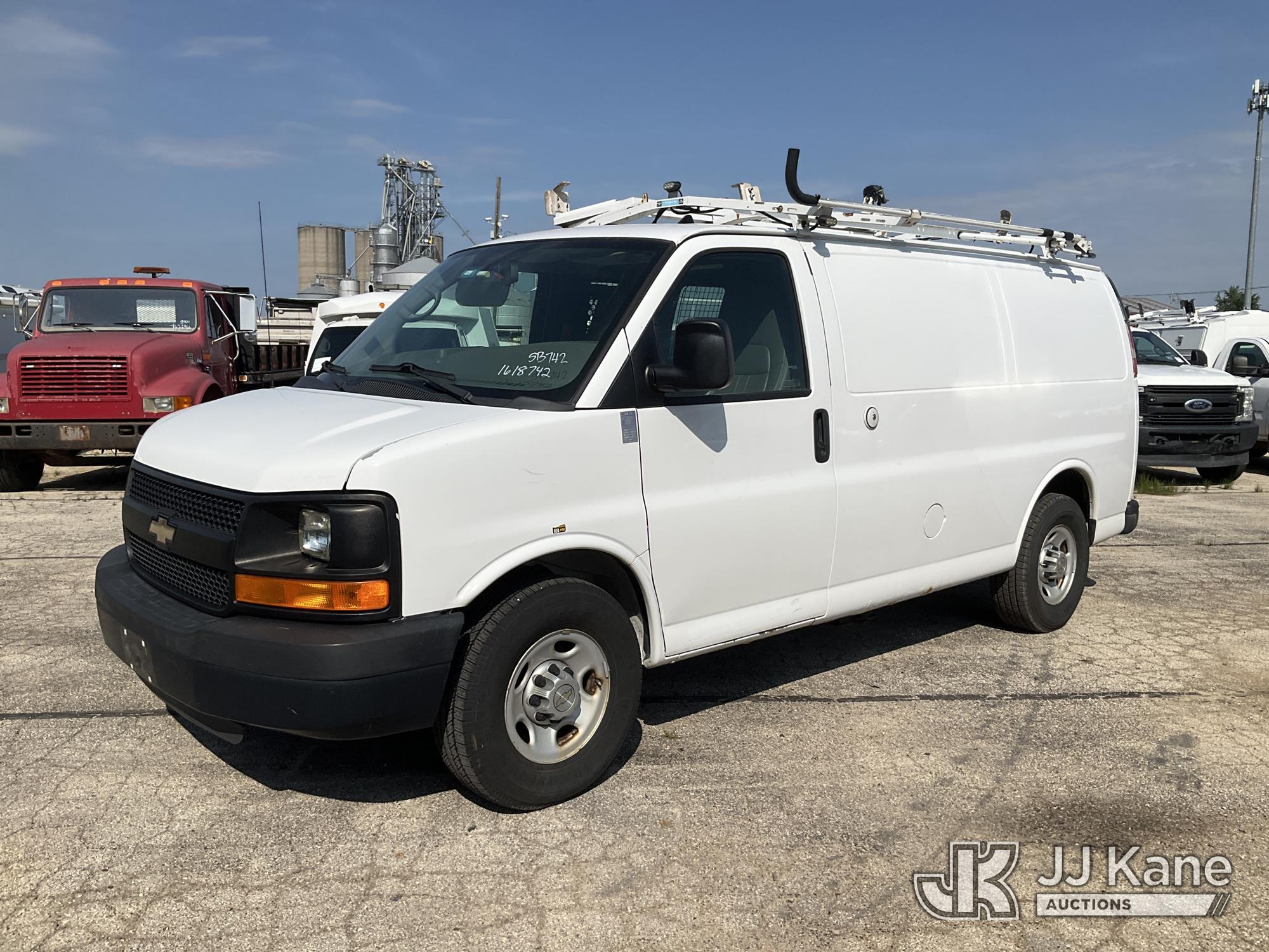 Photo of a 2013 Chevrolet Express G2500