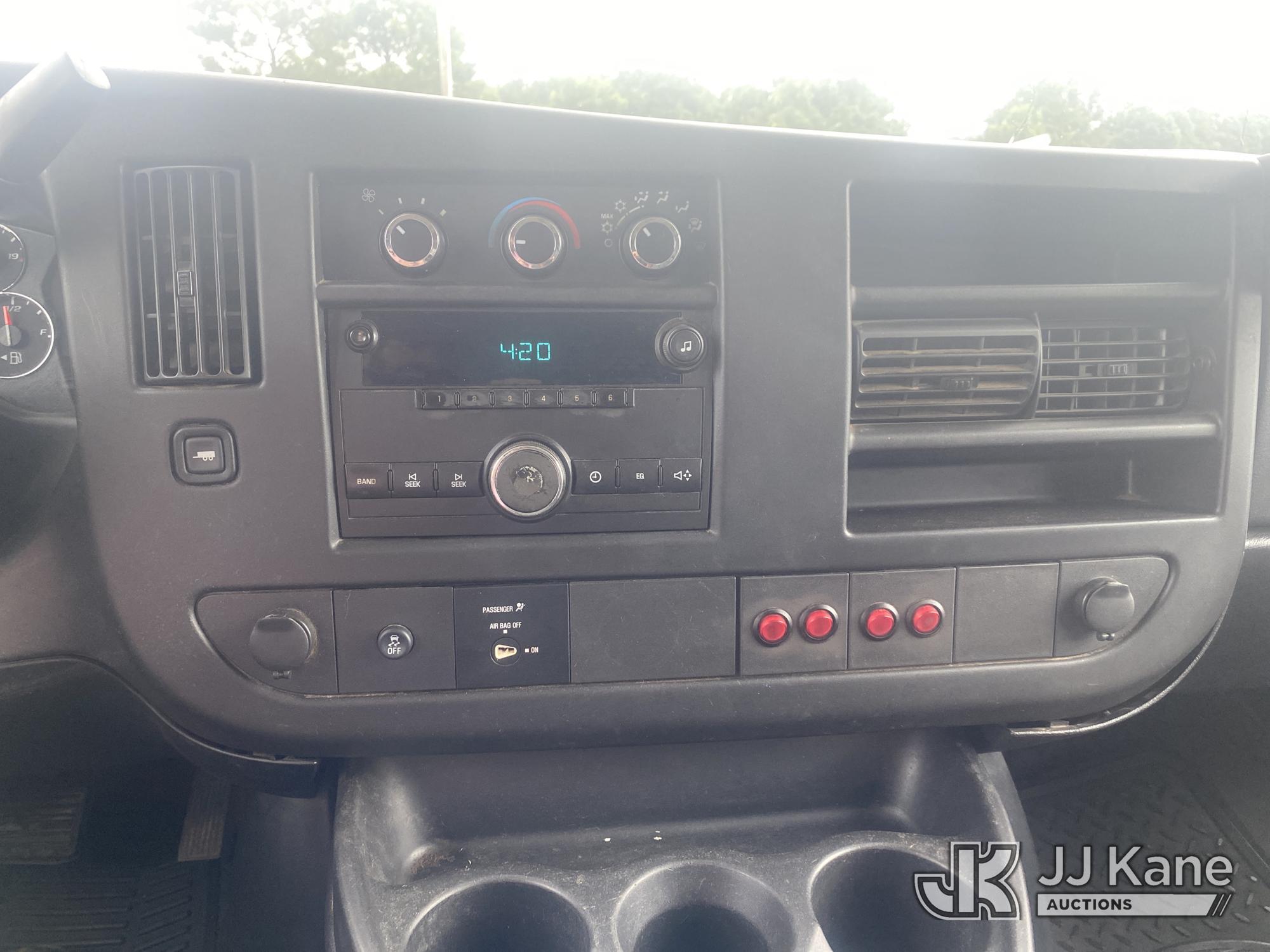2014 Chevrolet Express G2500