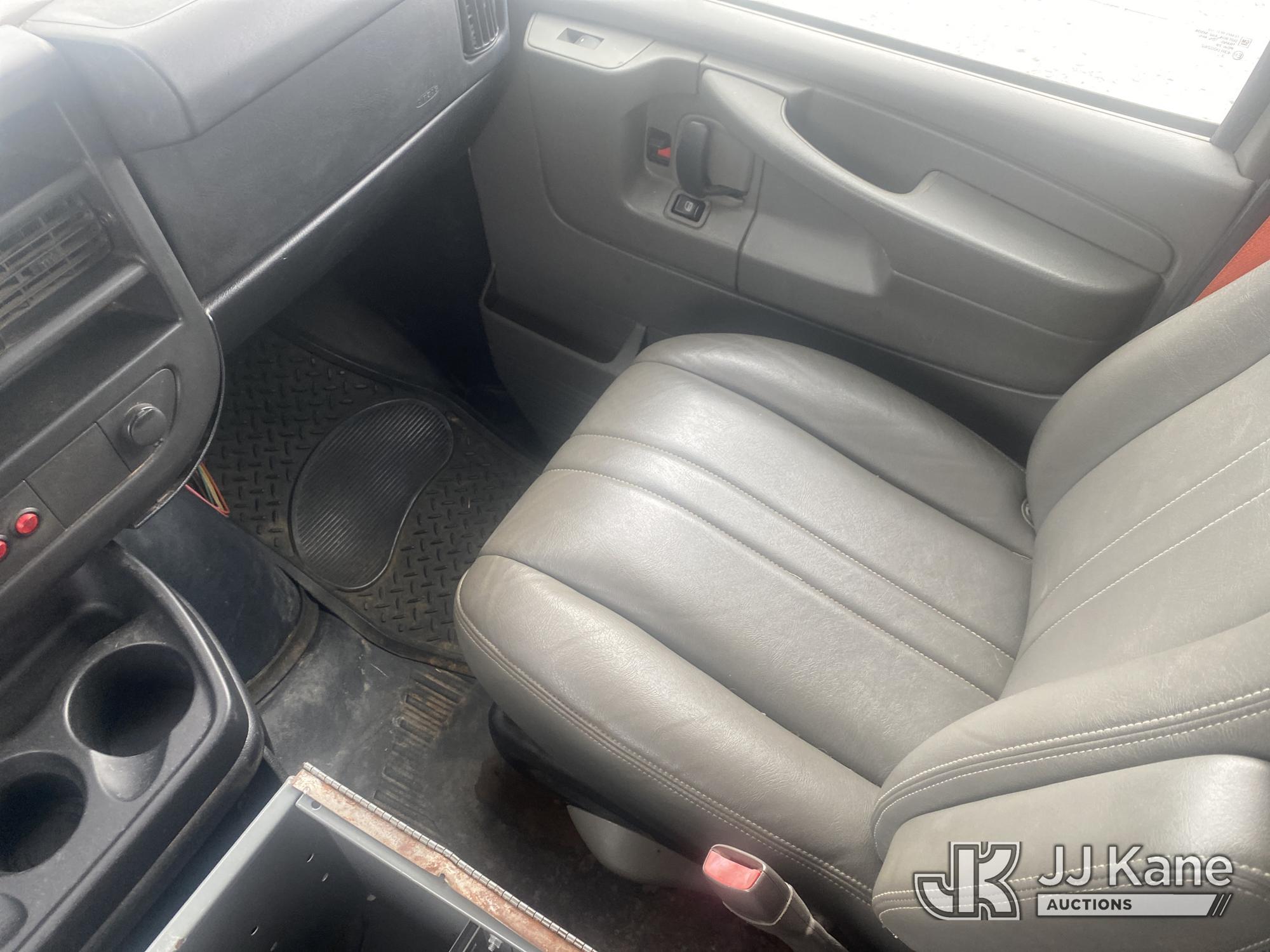 2014 Chevrolet Express G2500