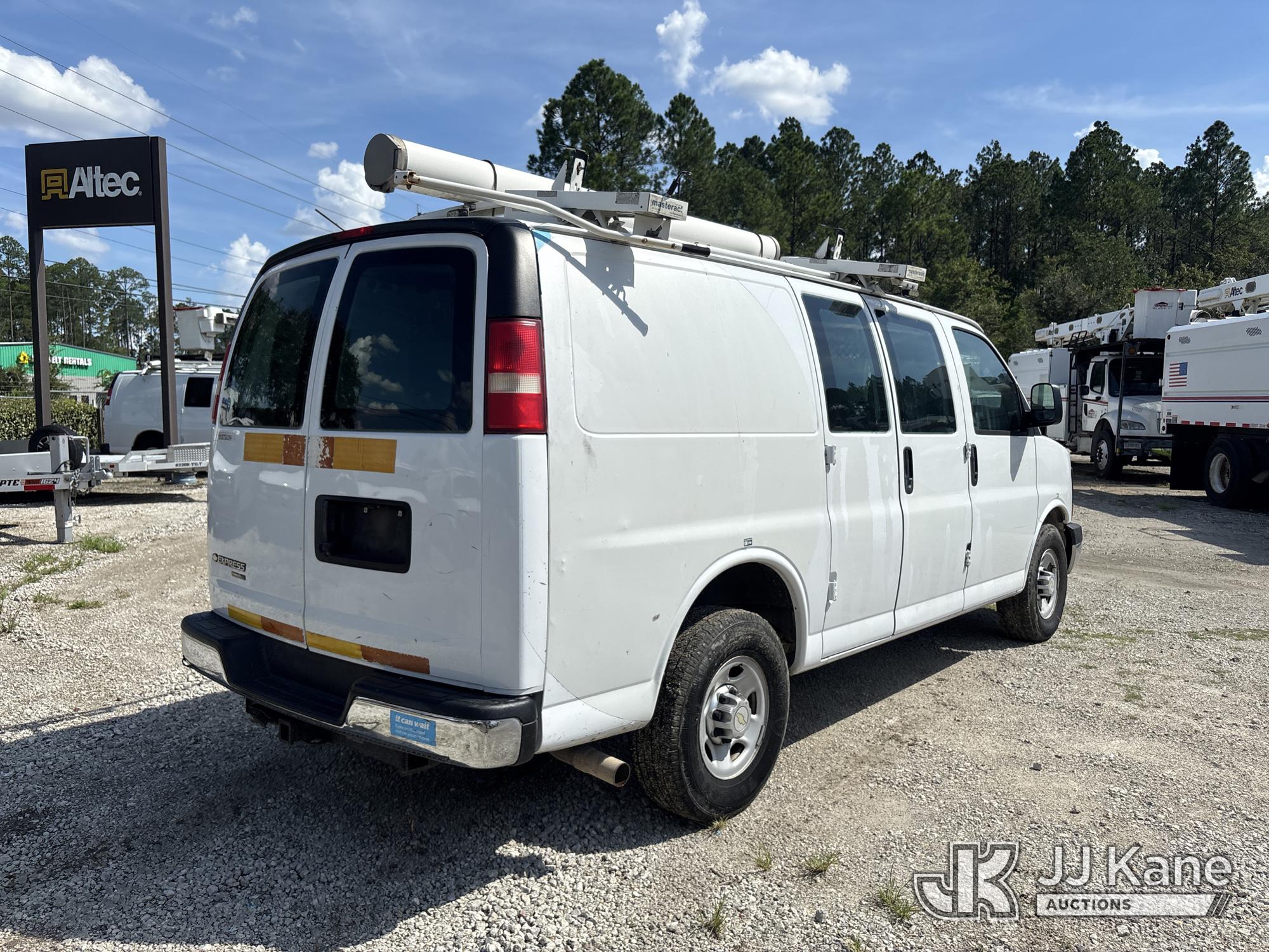 2014 Chevrolet Express G2500