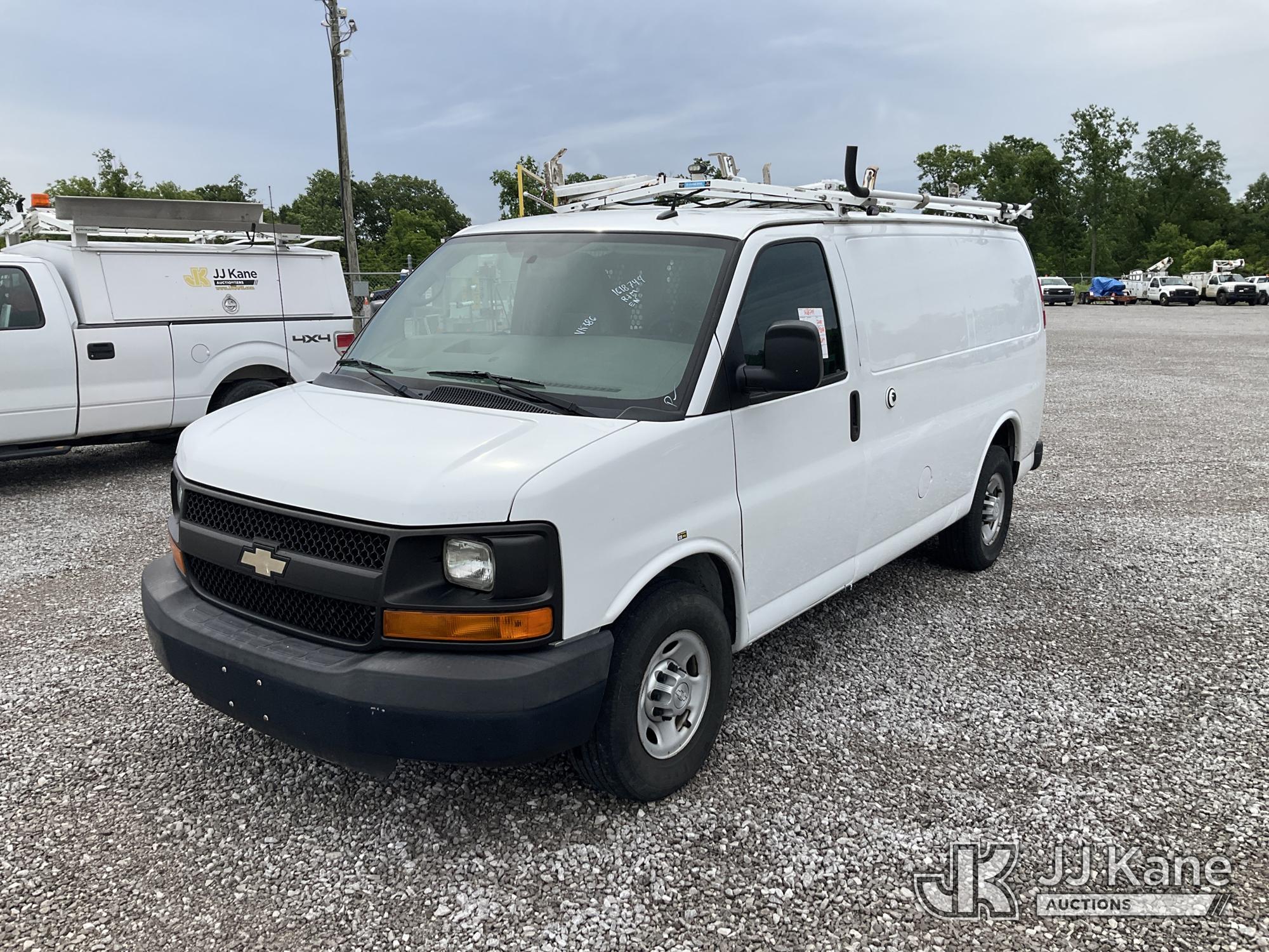 Photo of a 2015 Chevrolet Express G2500