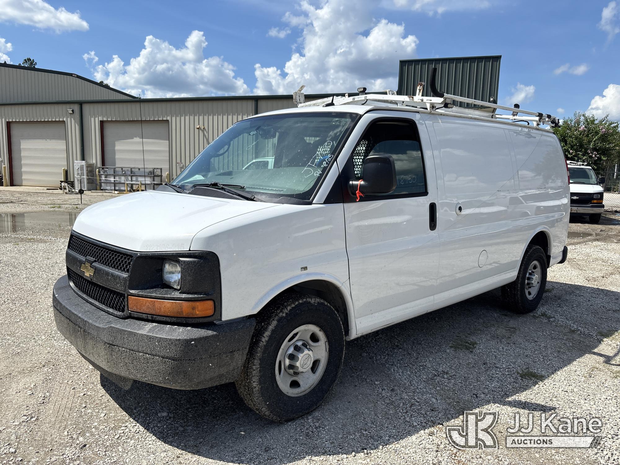 2015 Chevrolet Express G2500 Cargo Van