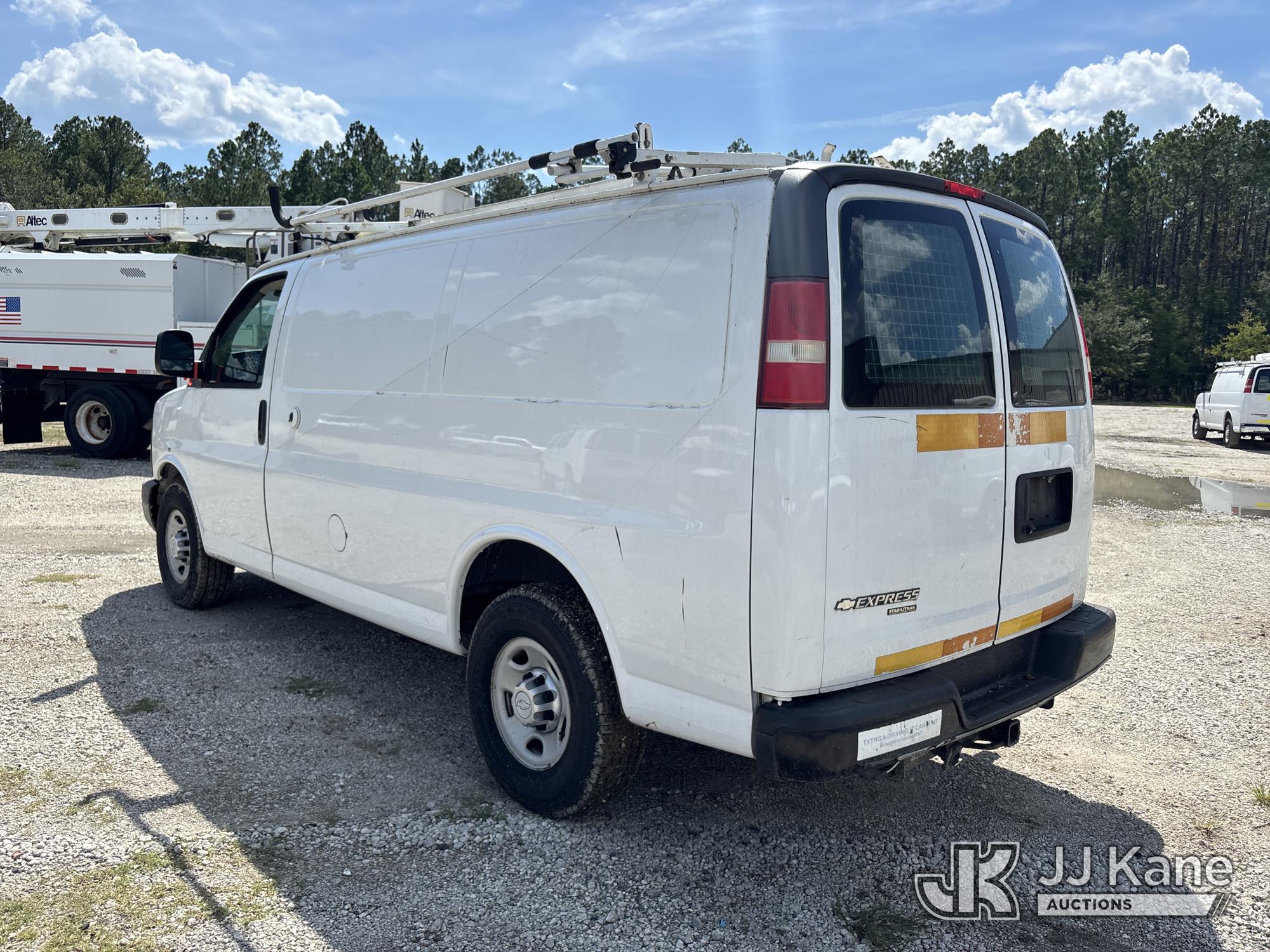 2015 Chevrolet Express G2500