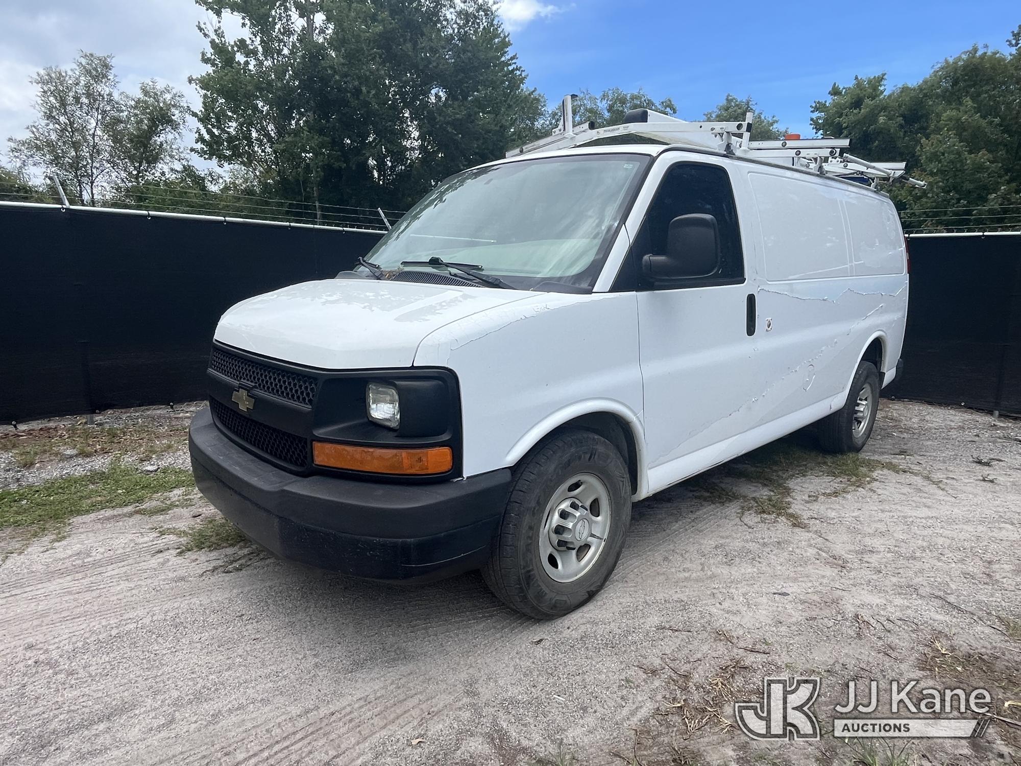 Photo of a 2015 Chevrolet Express G2500