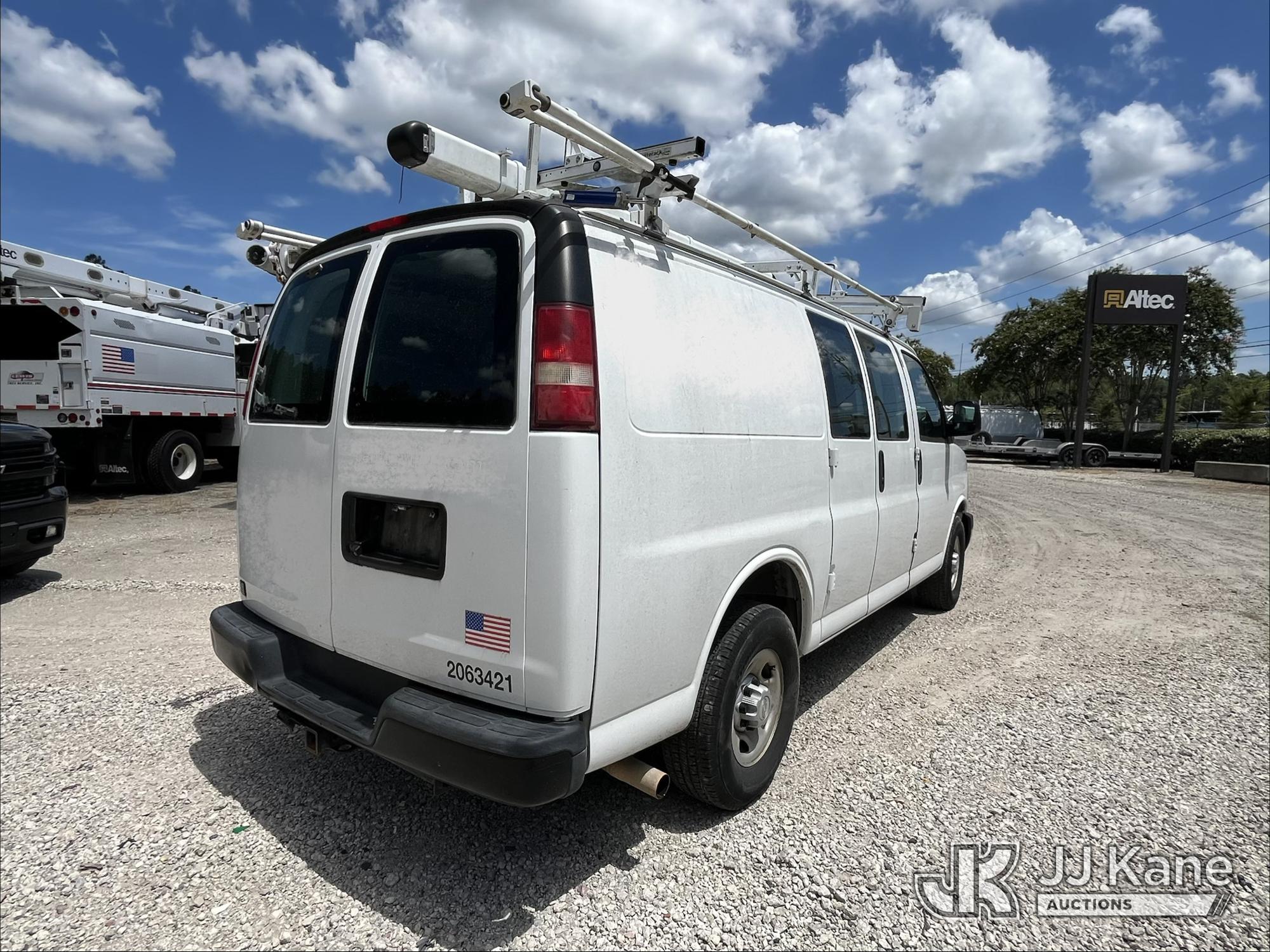 2016 Chevrolet Express G2500