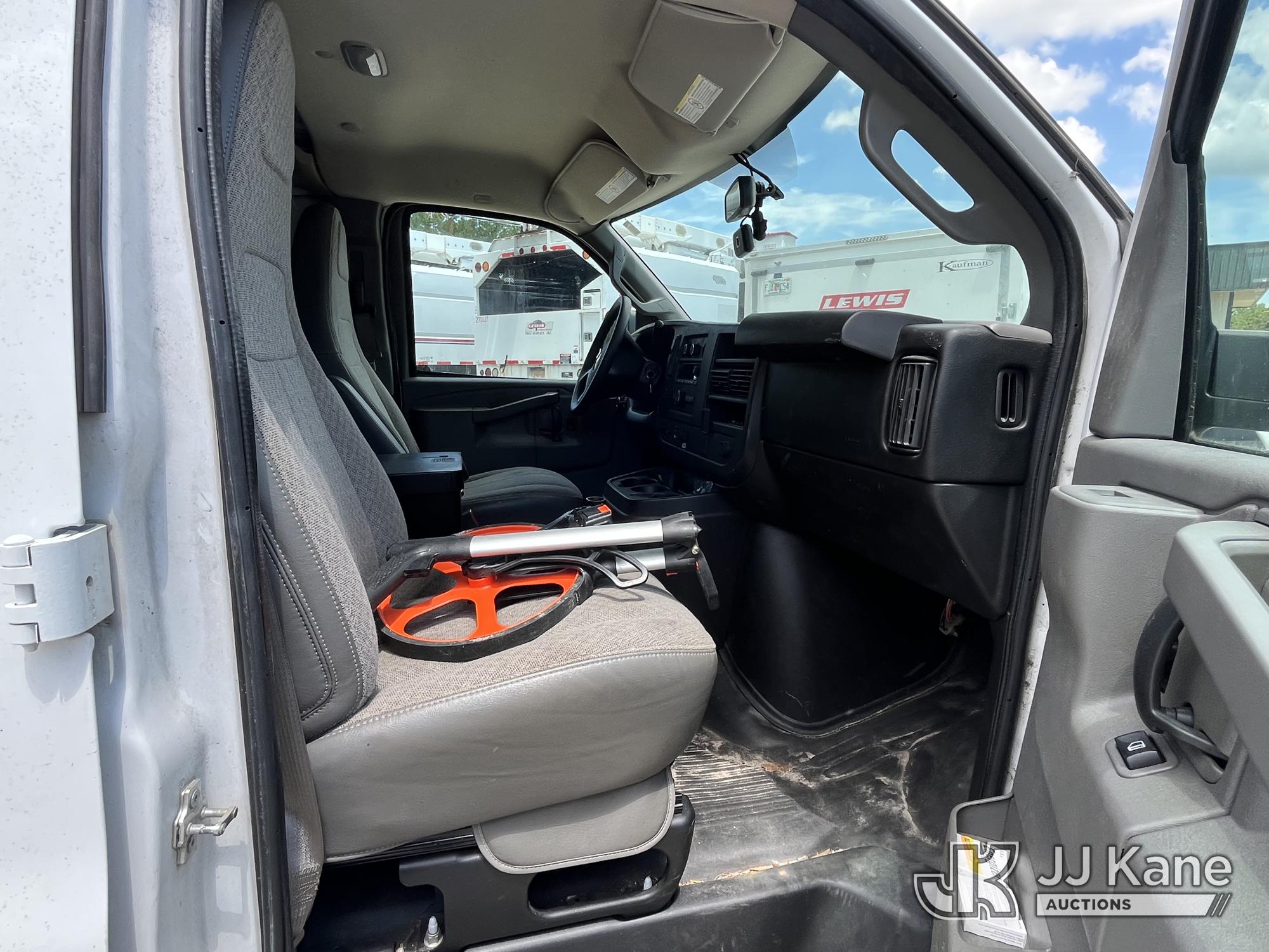 2016 Chevrolet Express G2500