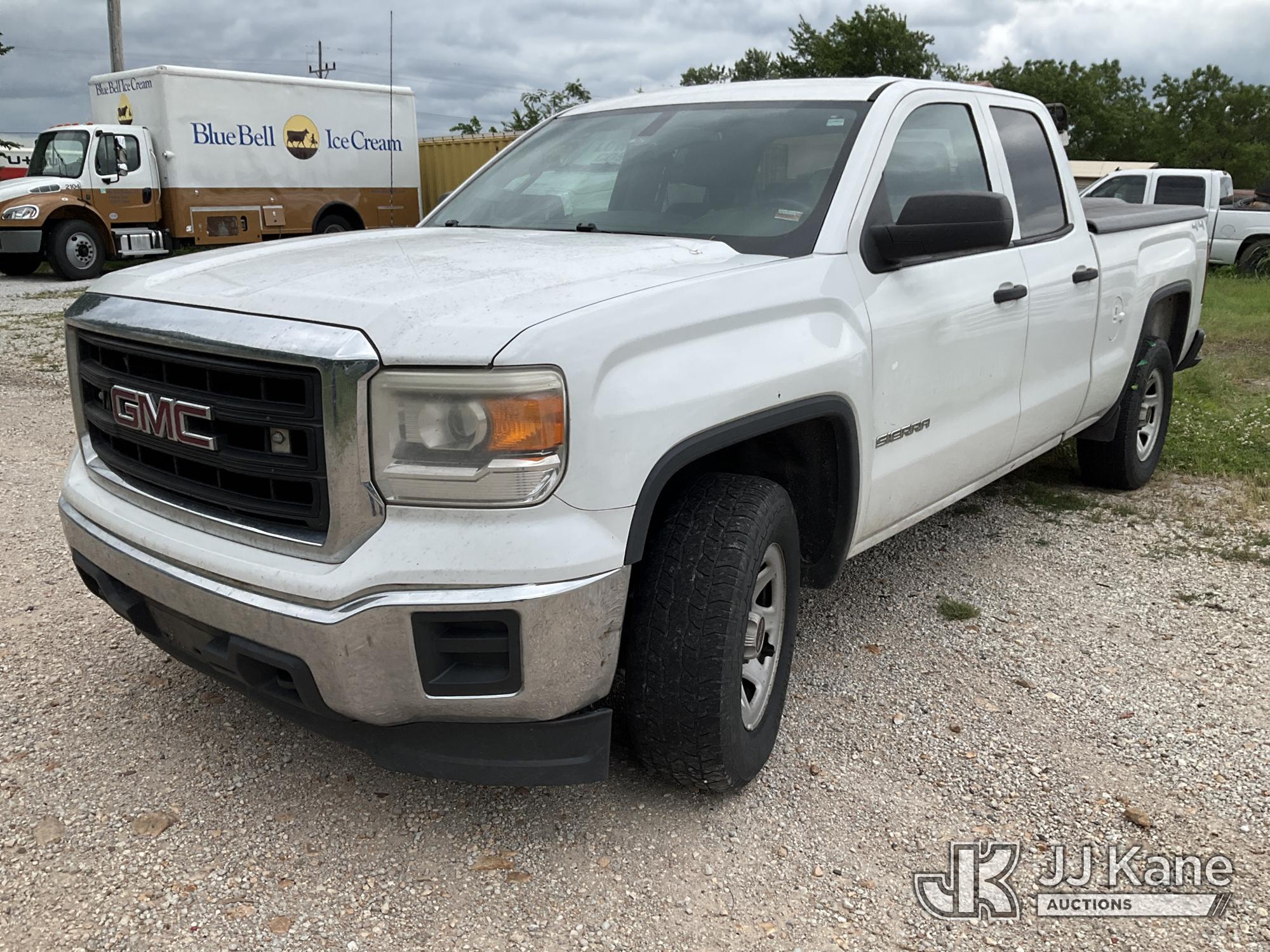 Photo of a 2014 GMC Sierra 1500 4x4