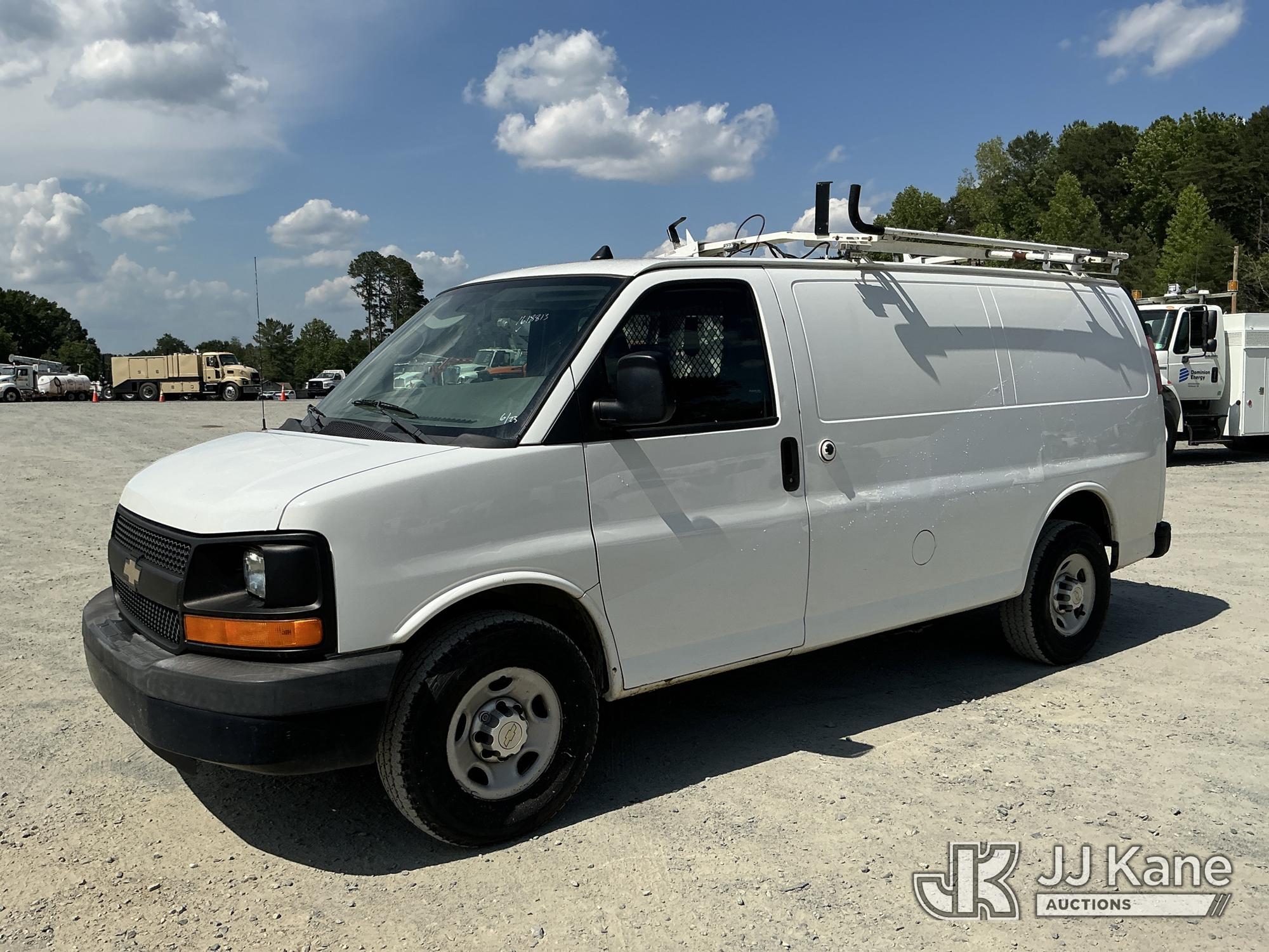 Photo of a 2013 Chevrolet Express G2500