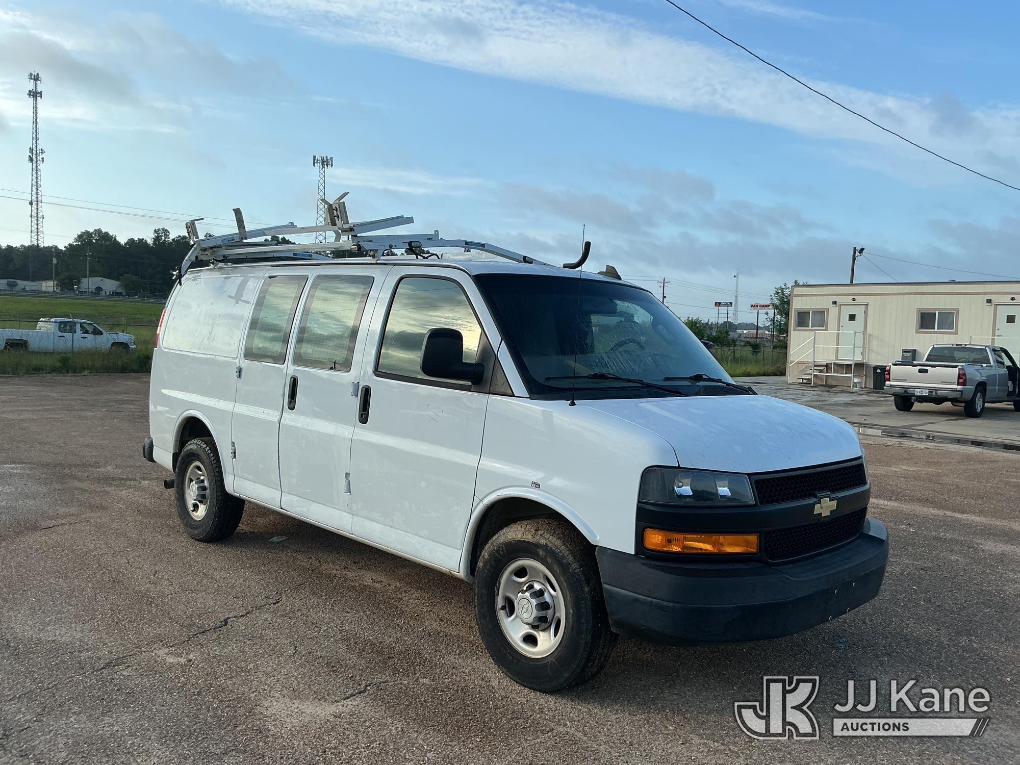 2018 Chevrolet EXPRESS 2500