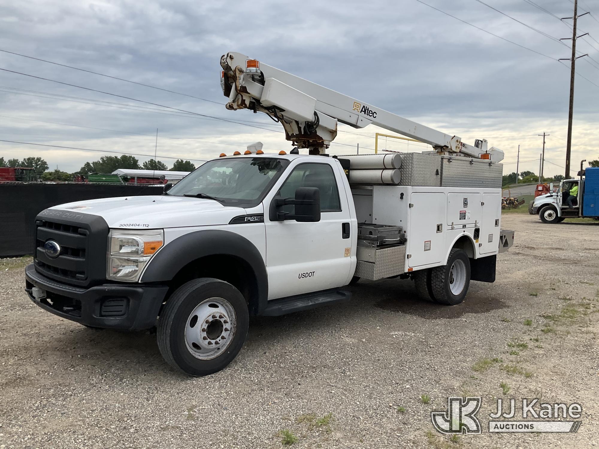 Photo of a 2012 Ford F-450 SD