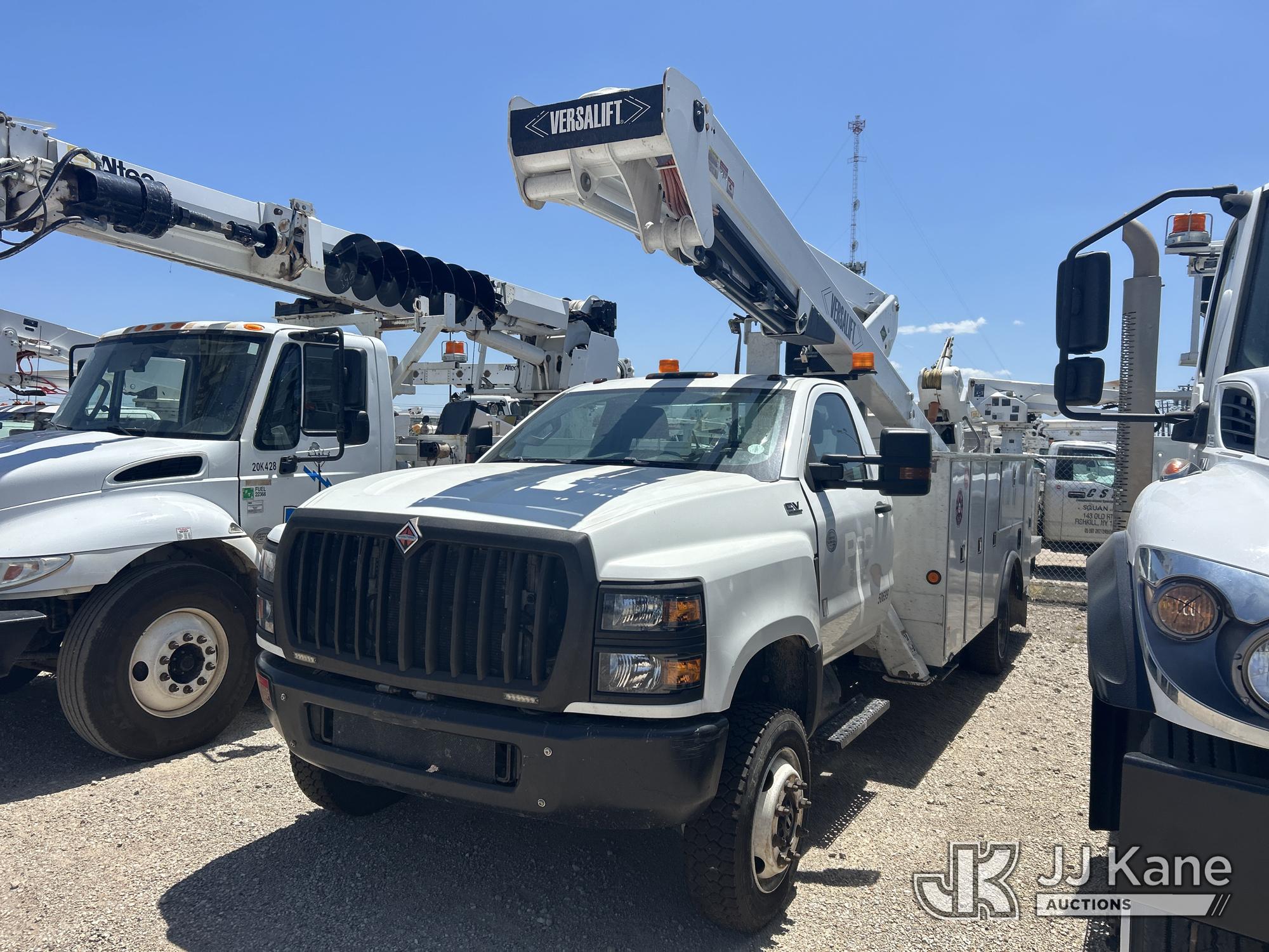 Versalift VST-521, Articulating & Telescopic Material Handling Bucket Truck mounted behind cab on 2020 International CV515 Utility Truck