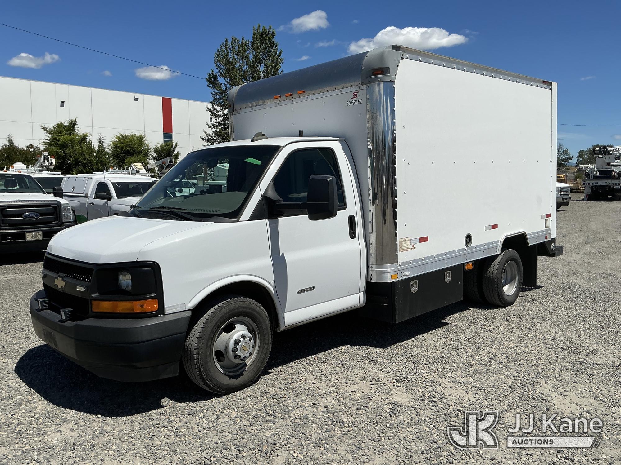 Photo of a 2017 Chevrolet Express G4500