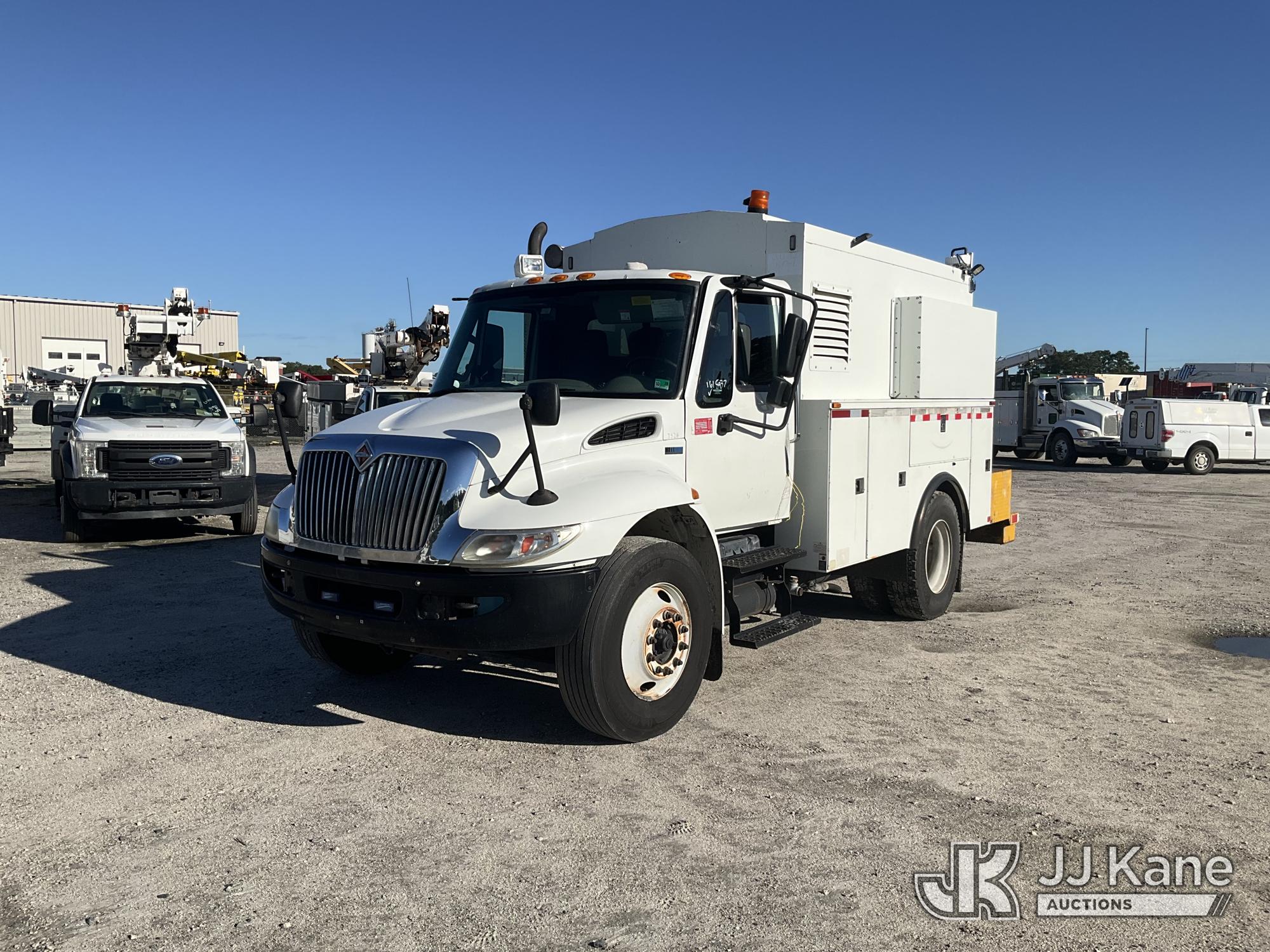 Photo of a 2013 International 4300