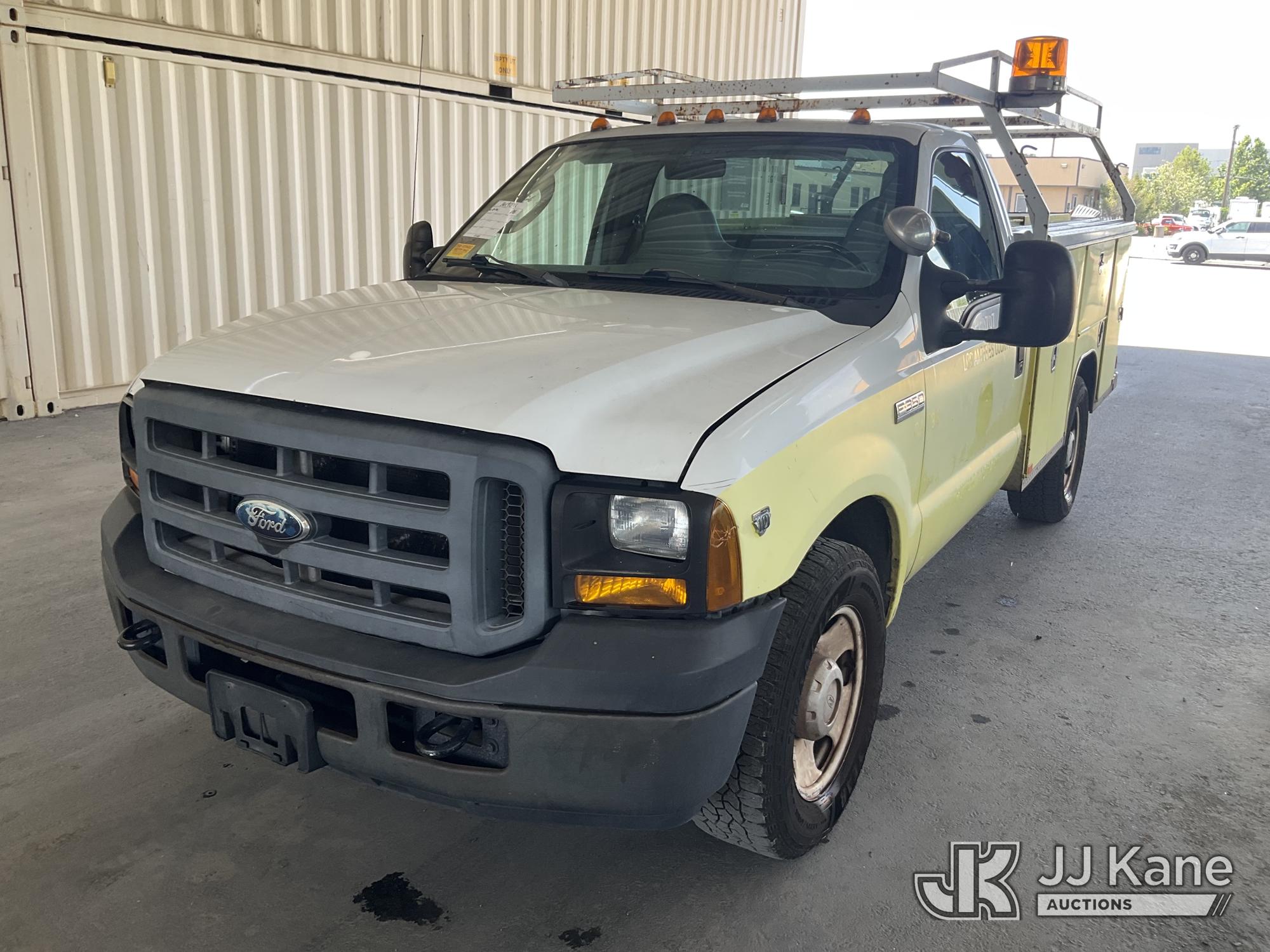 2006 Ford F-350 SD Service Truck