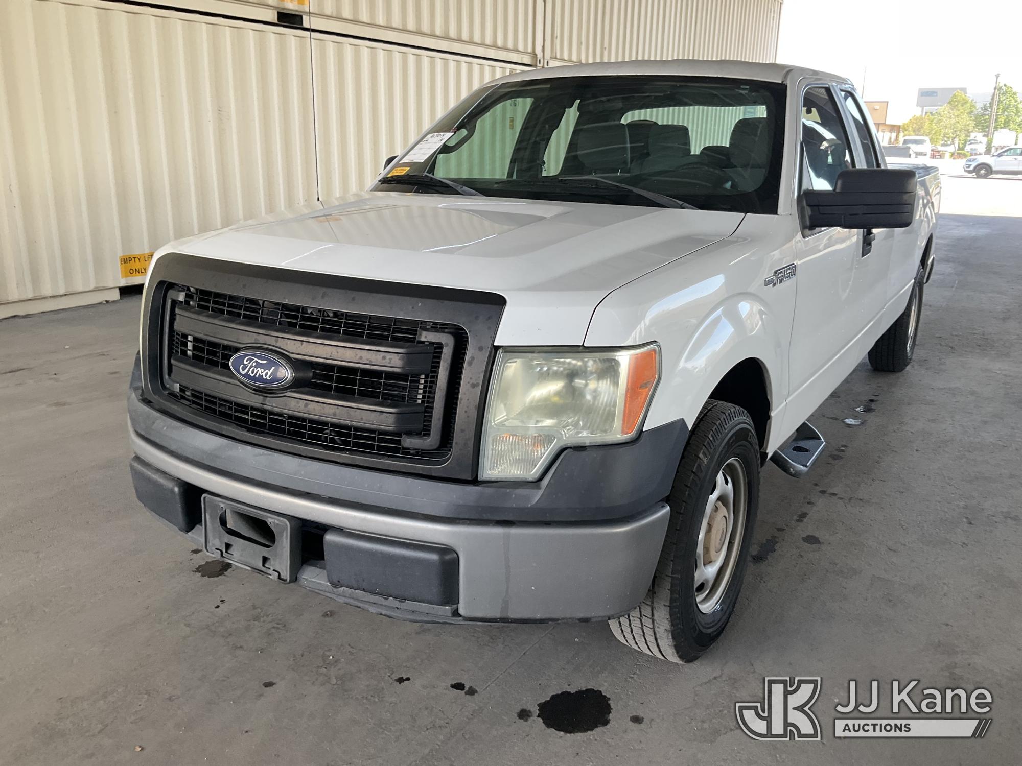 2014 Ford F-150 Extended-Cab Pickup Truck