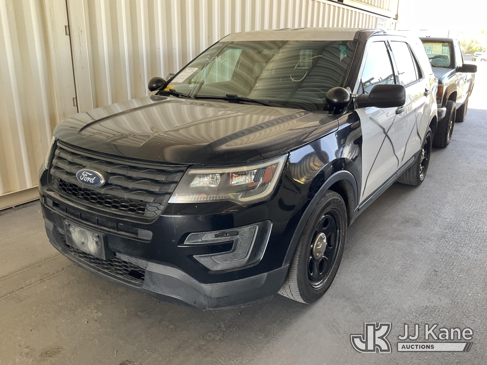 2018 Ford Explorer Police 4-Door Sport Utility Vehicle