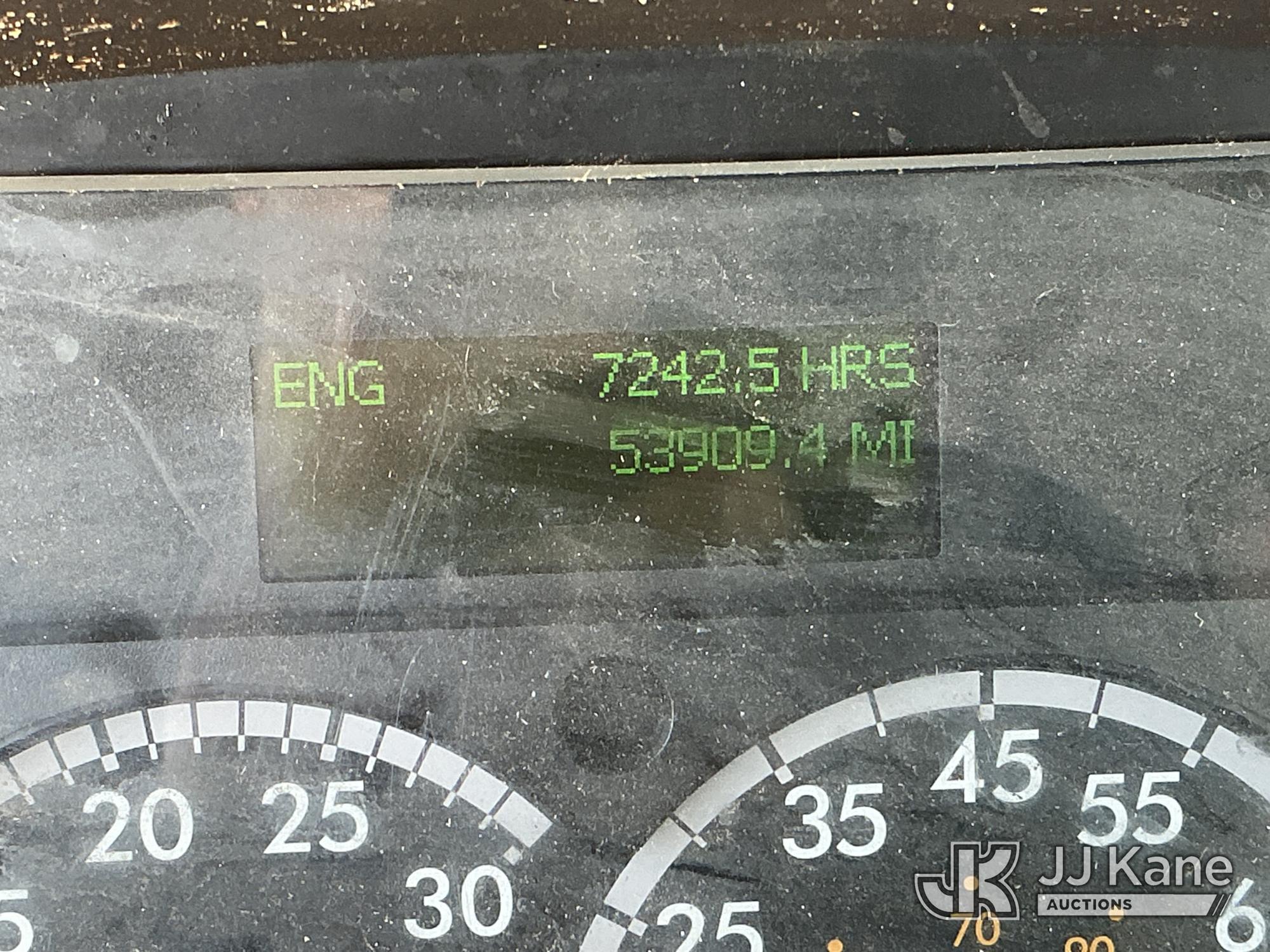 2020 Freightliner M2