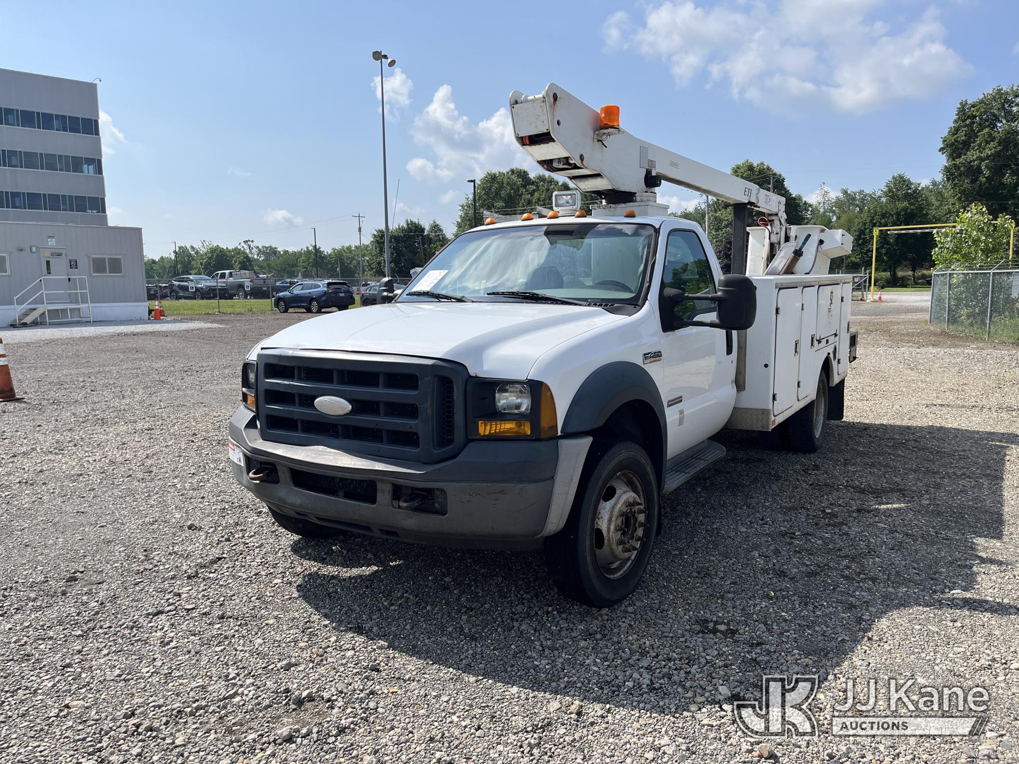 Photo of a 2007 Ford F-450 SD
