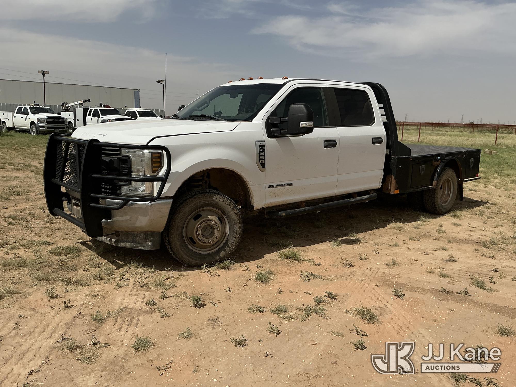 Photo of a 2018 Ford F350 4x4