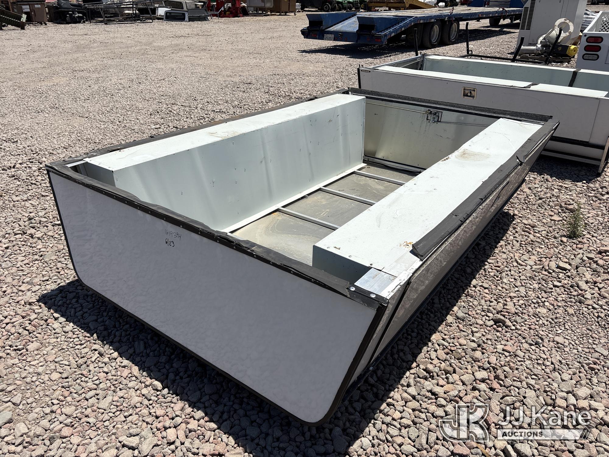 Camper Shell NOTE: This unit is being sold AS IS/WHERE IS via Timed Auction and is located in Dixon
