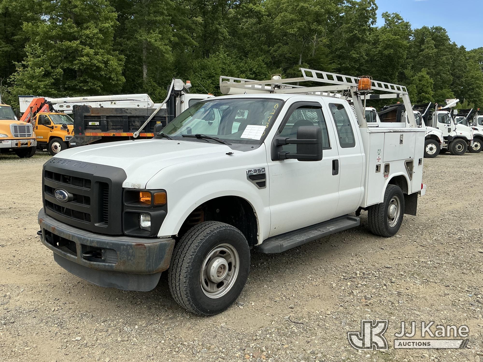 Photo of a 2010 Ford F350 4x4