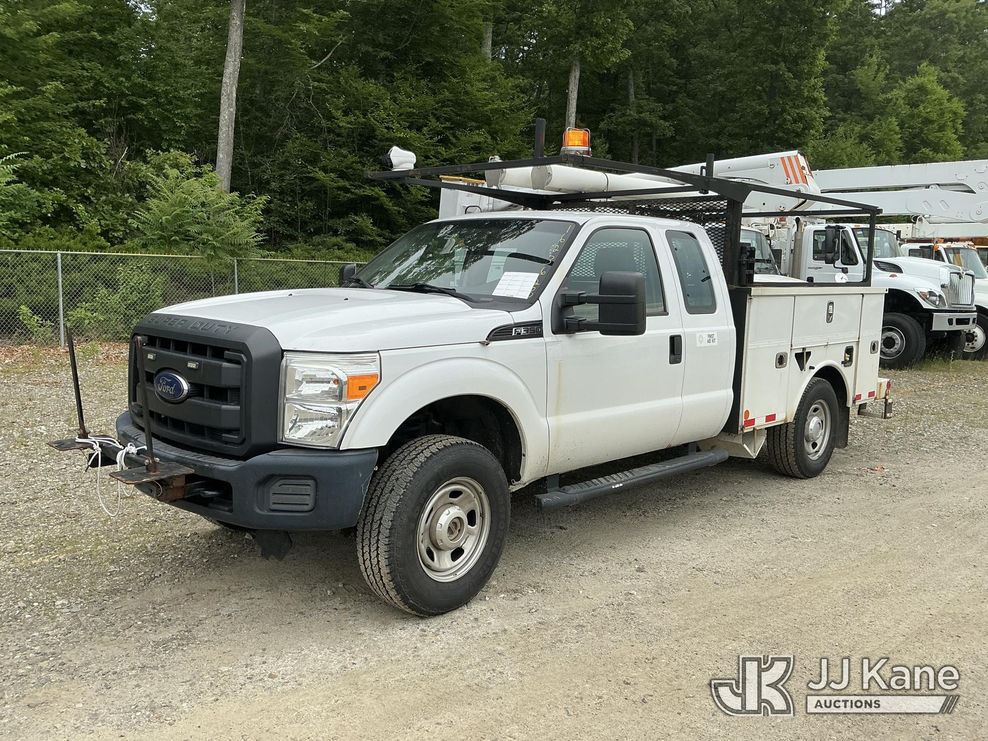 Photo of a 2016 Ford F350 4x4