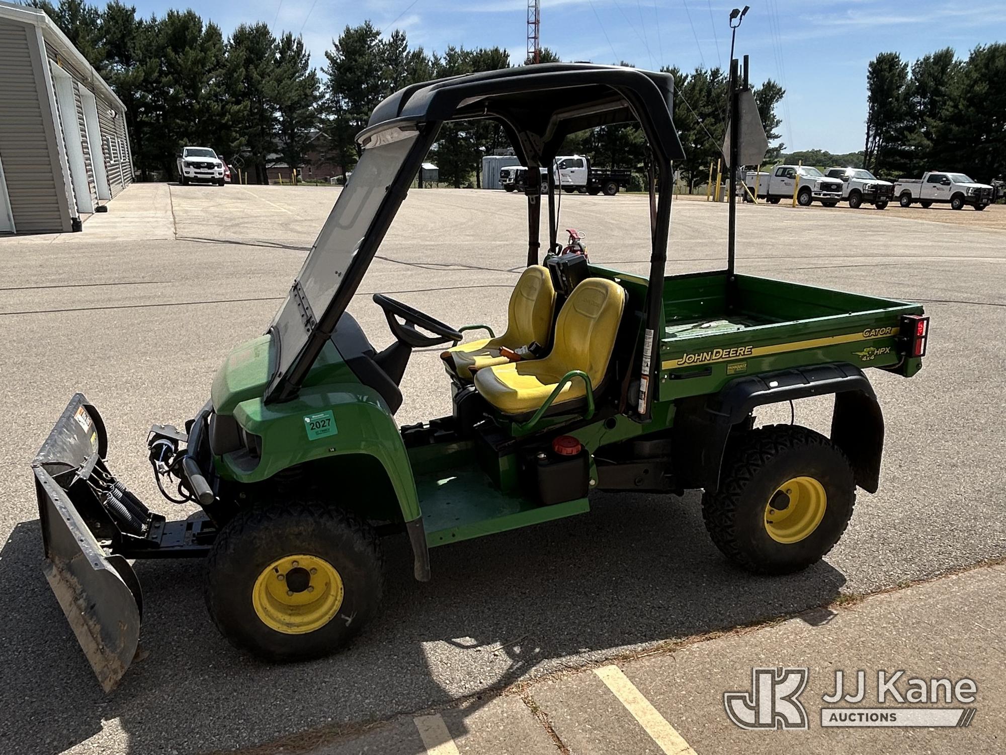 Photo of a 2006 John Deere Gator HPX