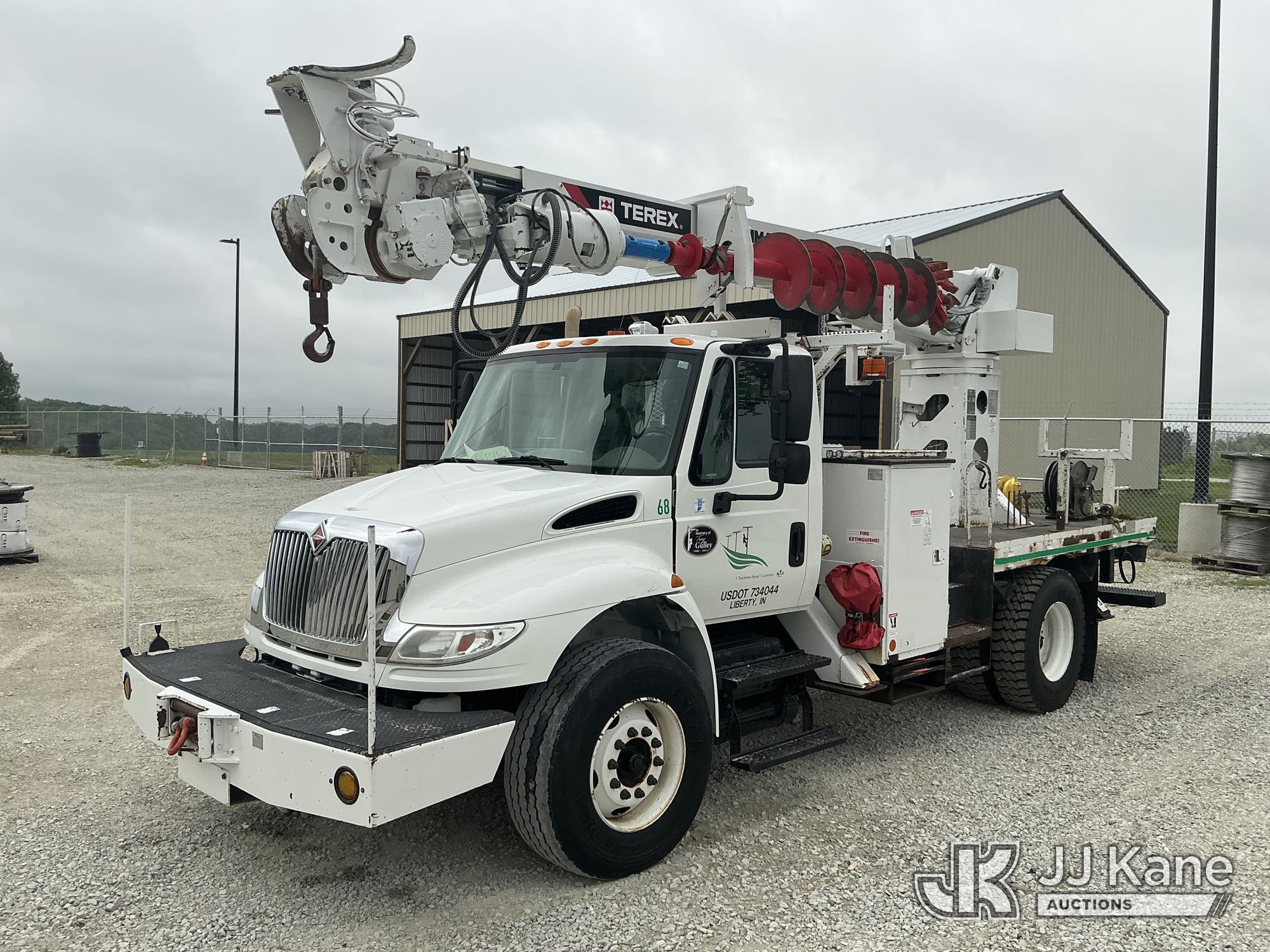 Photo of a 2015 International DuraStar 4400