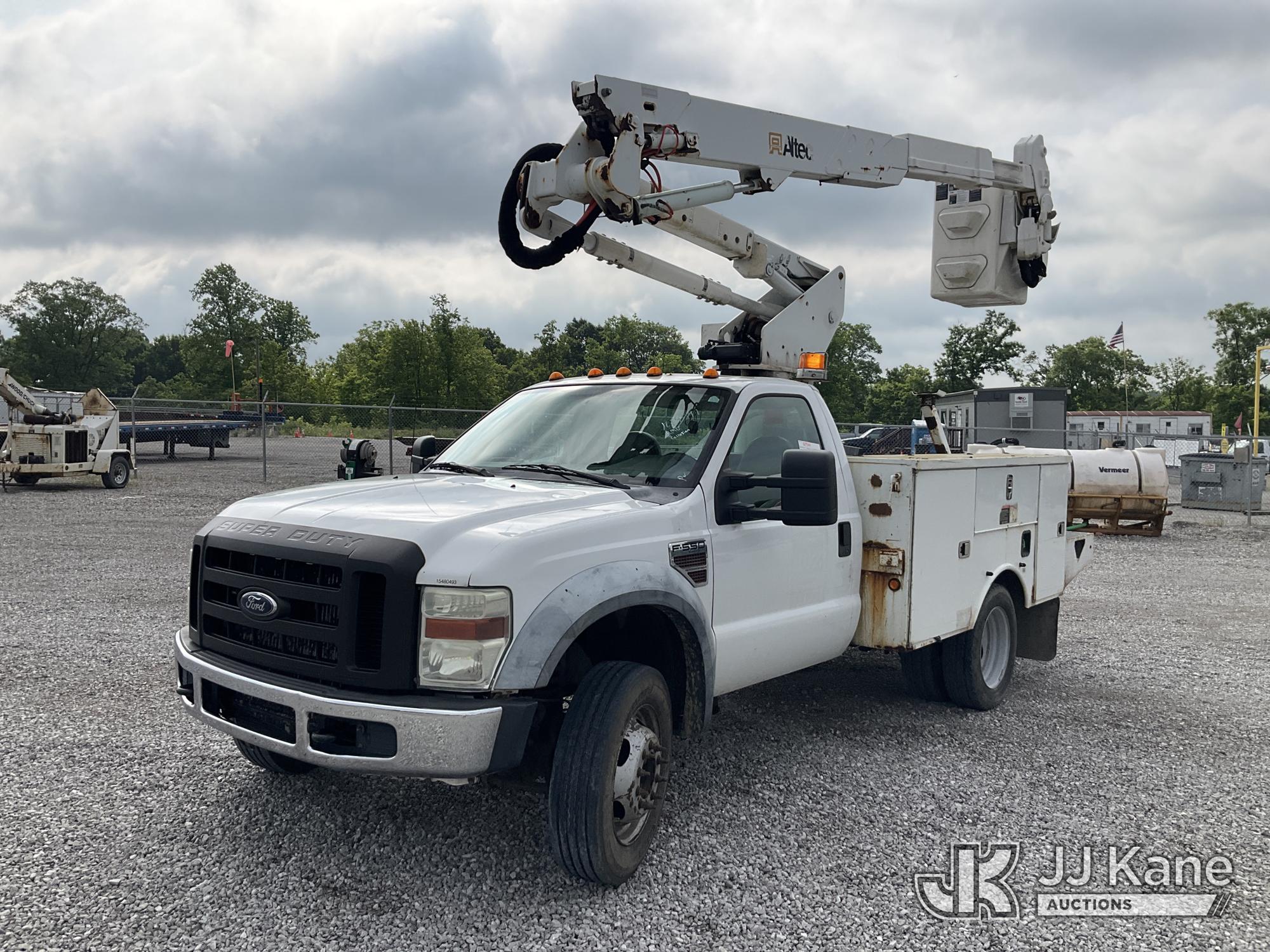 Photo of a 2010 Ford F-550