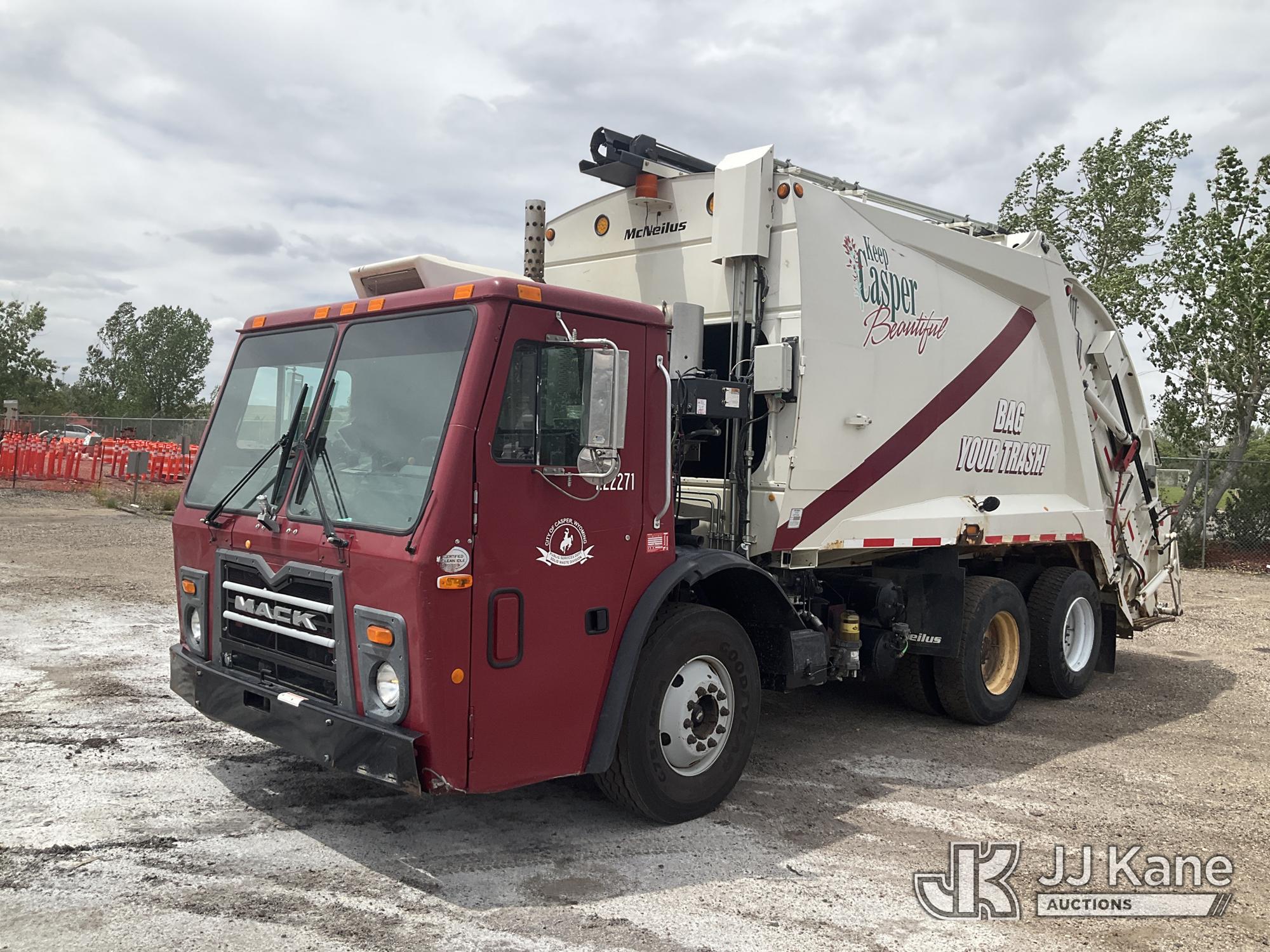 2014 Mack LEU600