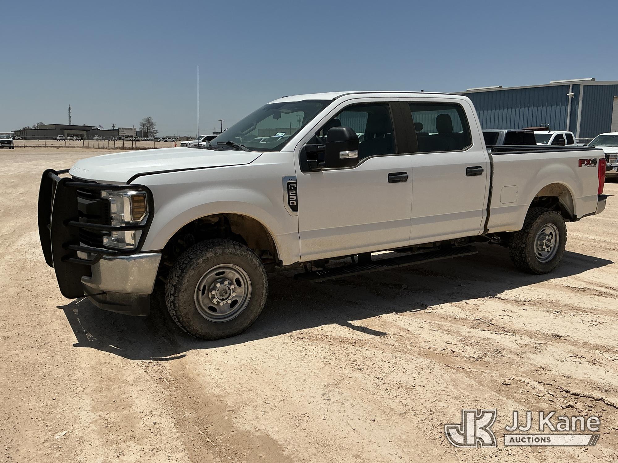 Photo of a 2019 Ford F-250 SD