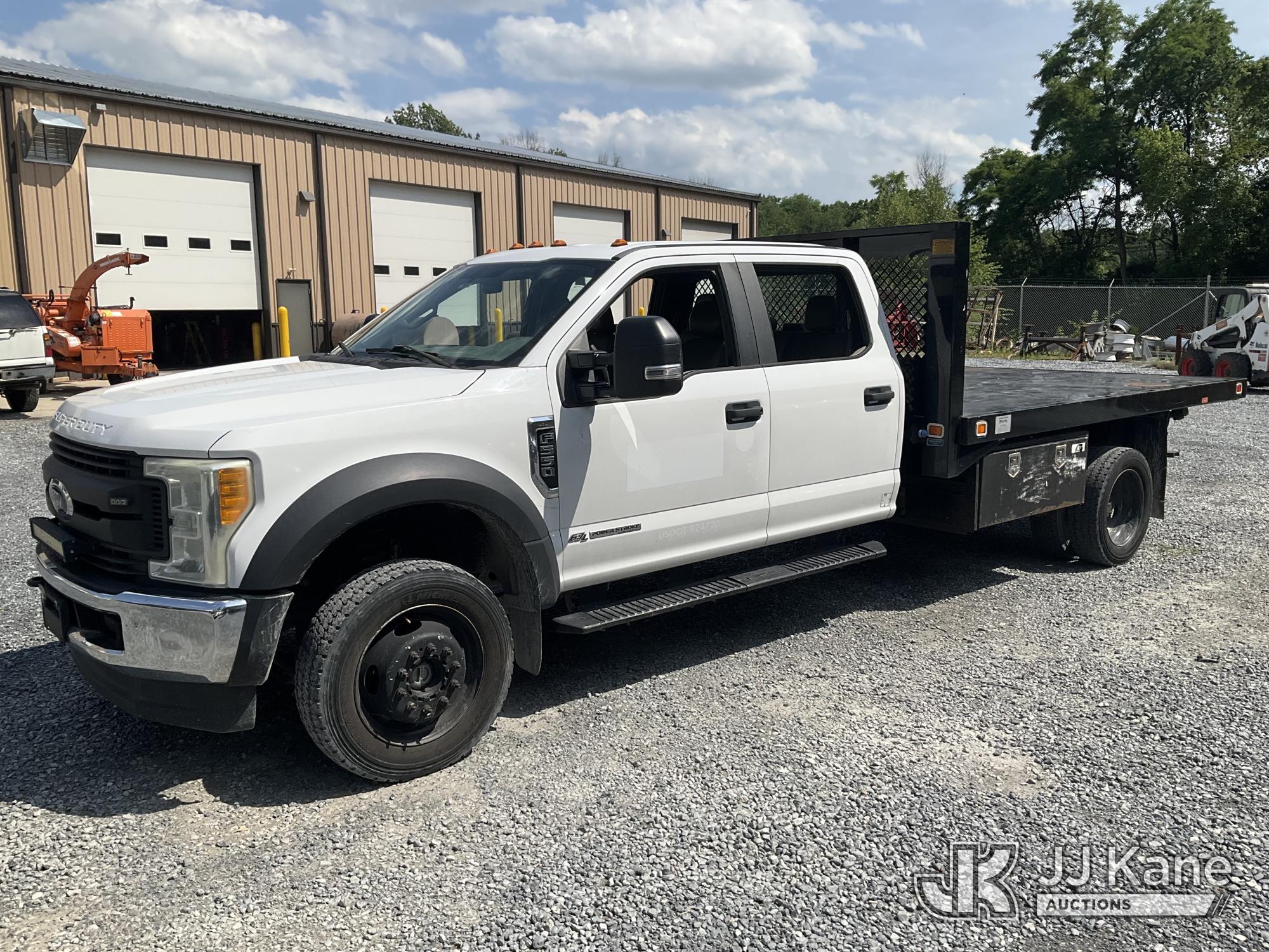 Photo of a 2017 Ford F-550 4x4