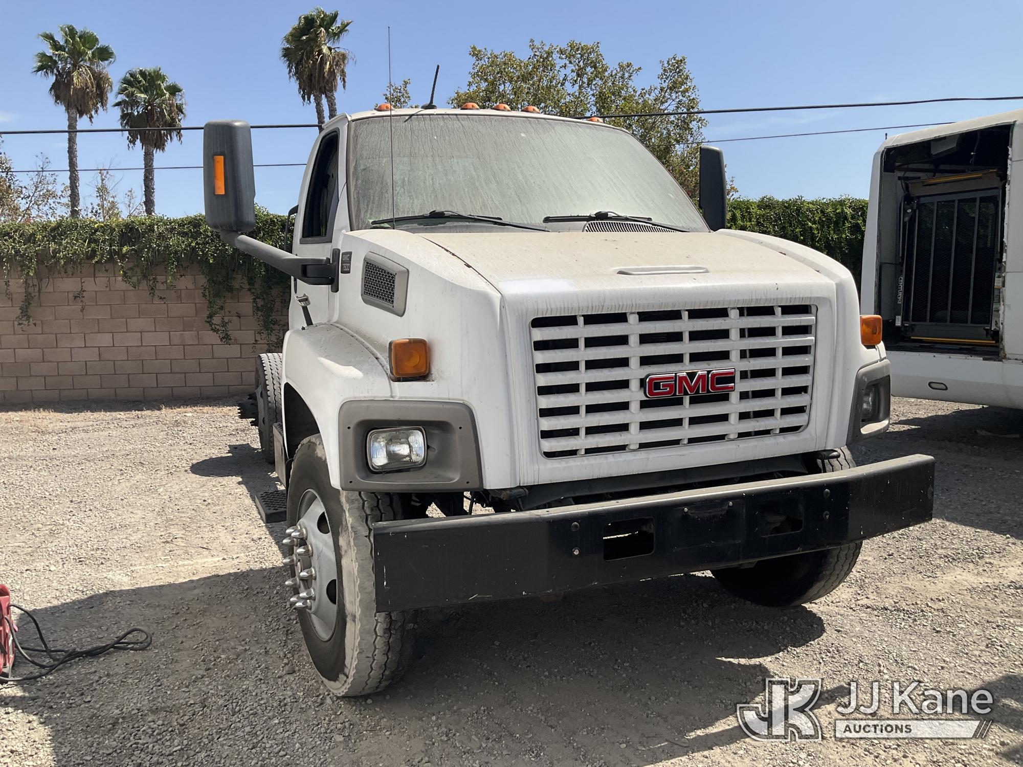 2009 GMC C7C042