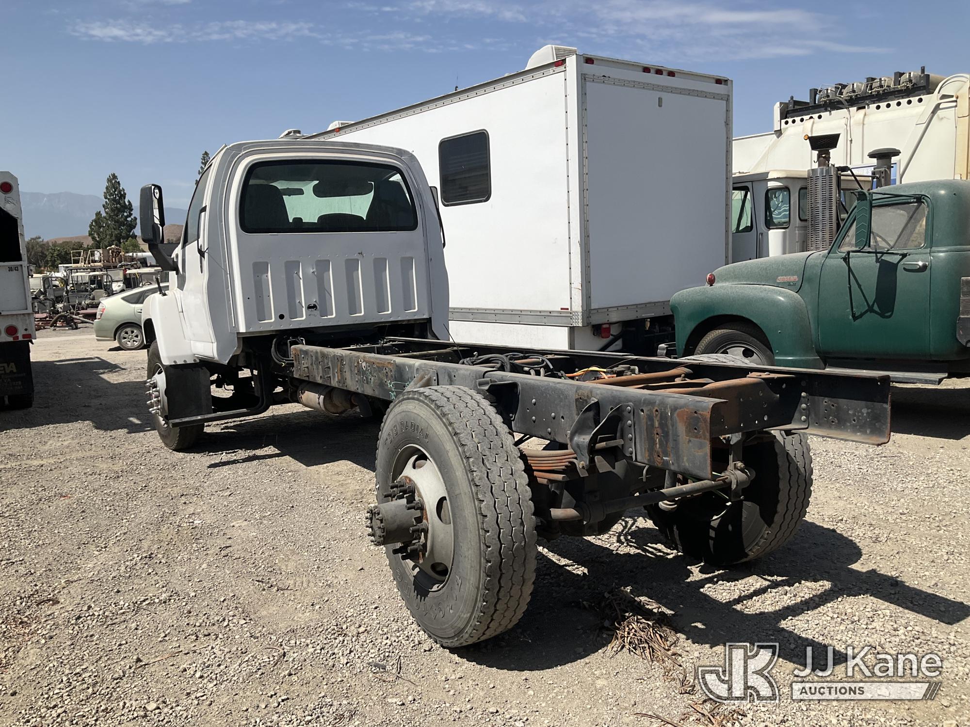 2009 GMC C7C042