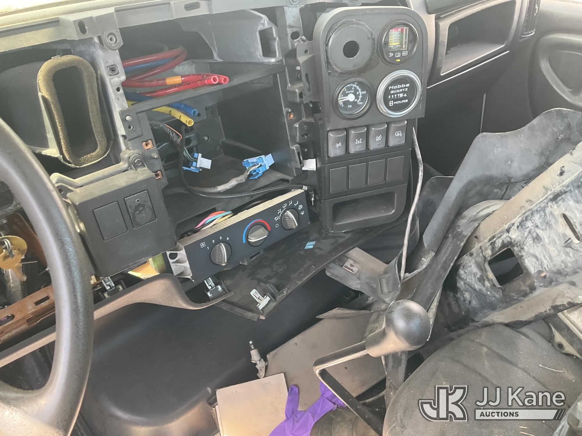 2009 GMC C7C042