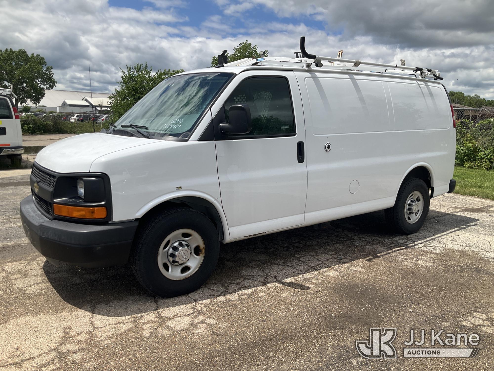 Photo of a 2015 Chevrolet Express G2500